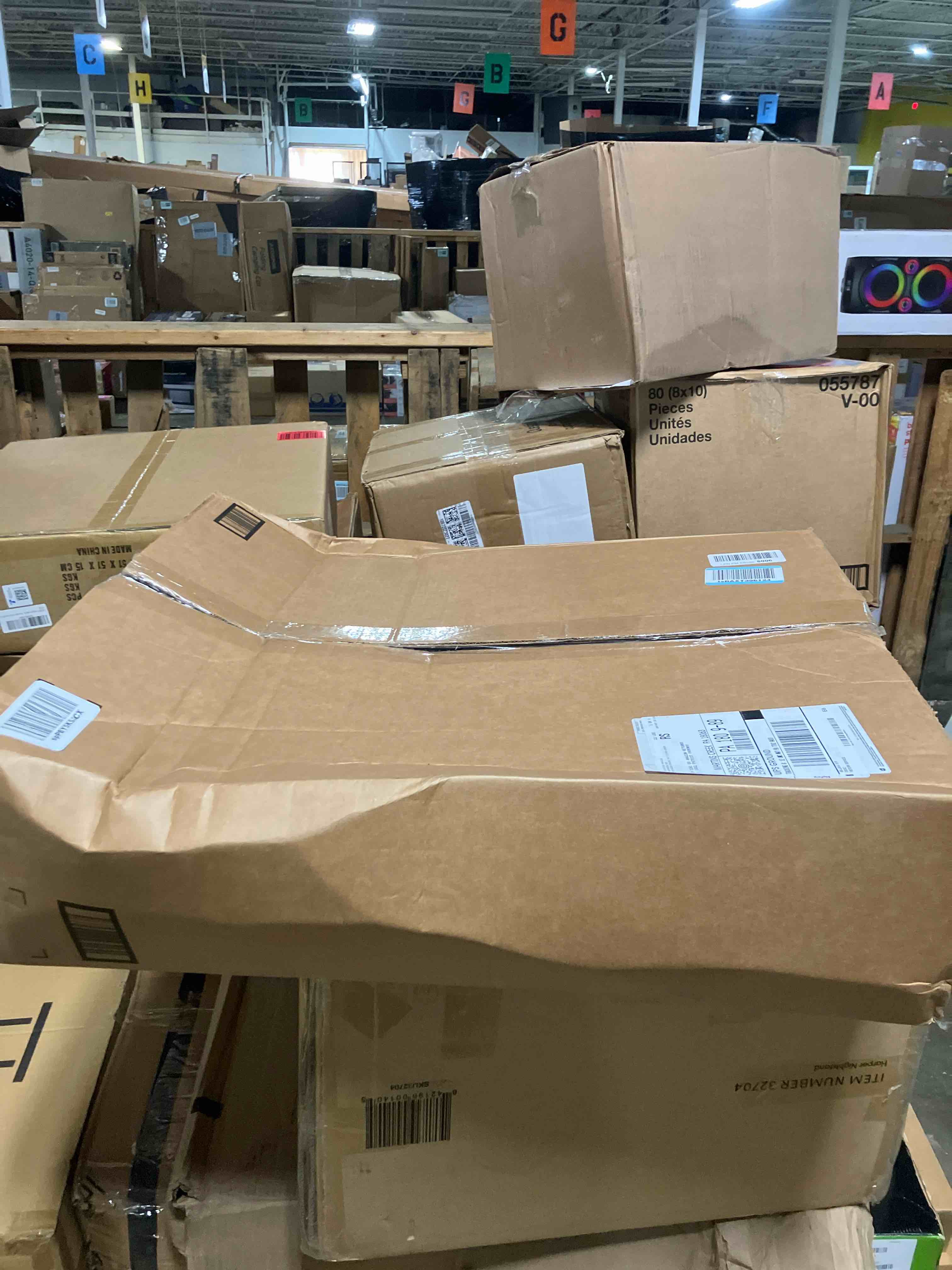 https://s3.amazonaws.com/lotting-images-prod/phillipi/BRN1954786_1756222416524.jpeg