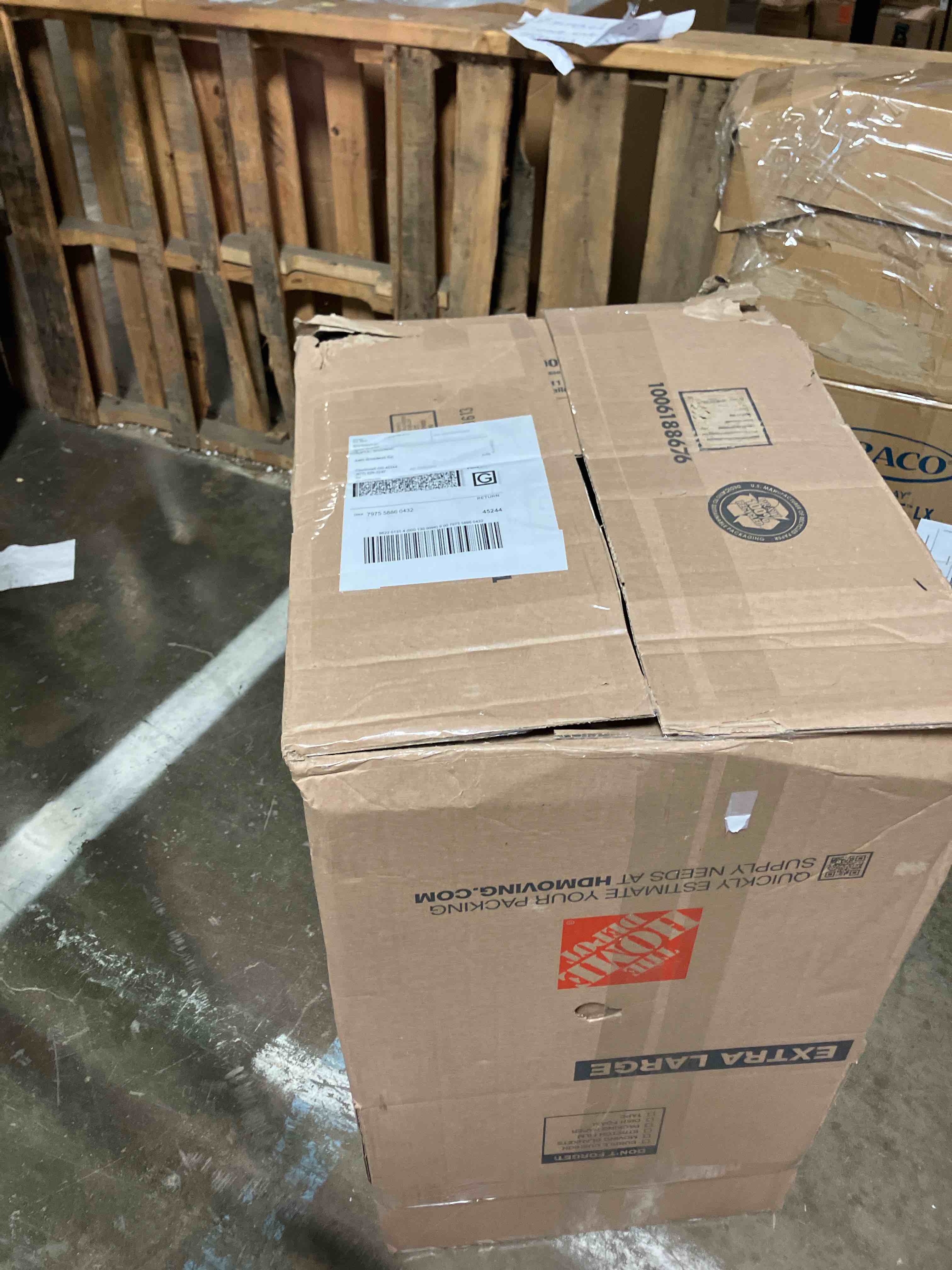 https://s3.amazonaws.com/lotting-images-prod/phillipi/BRN1954911_1756310085193.jpeg