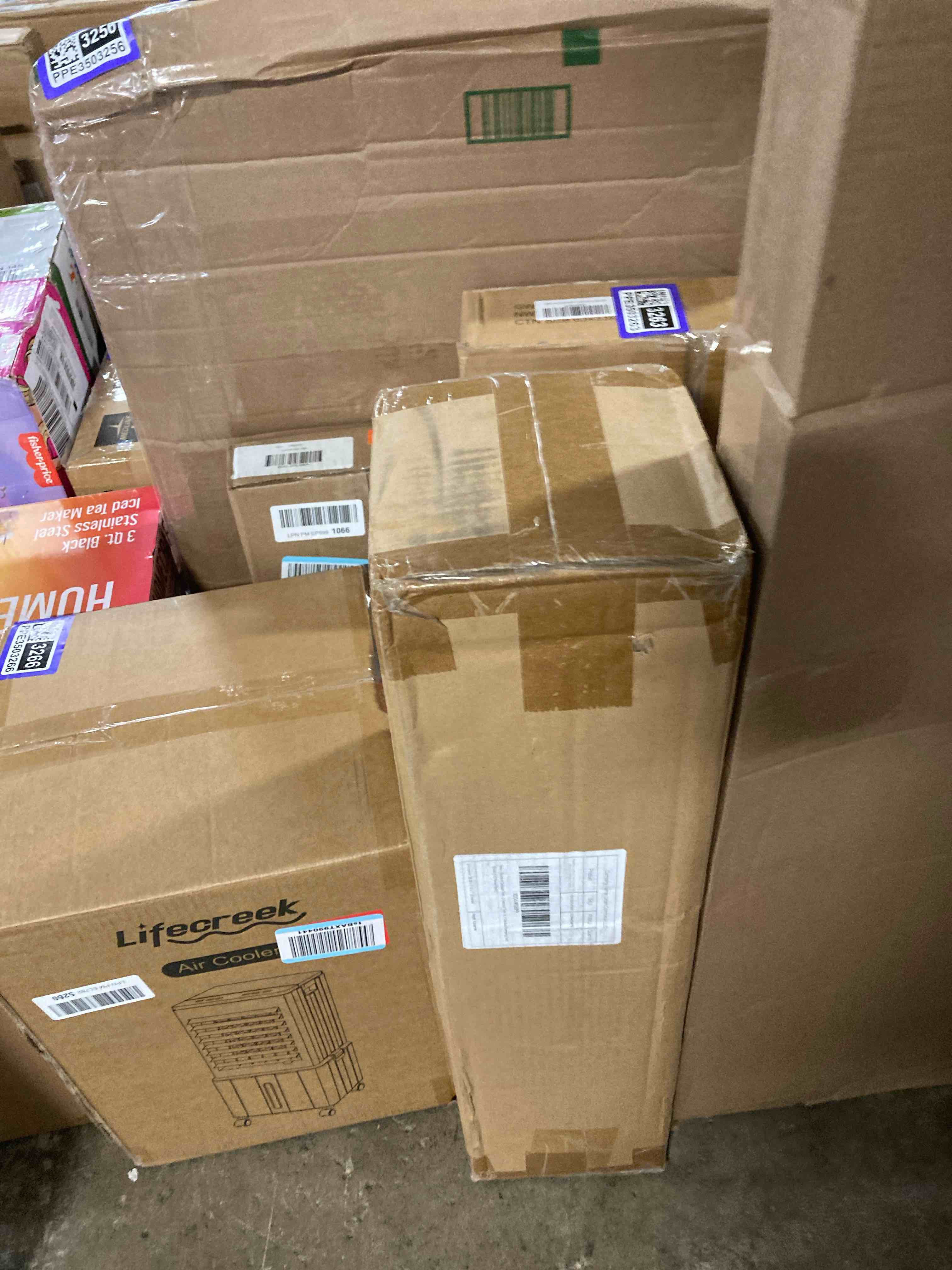 https://s3.amazonaws.com/lotting-images-prod/phillipi/BRN1954984_1756236881134.jpeg