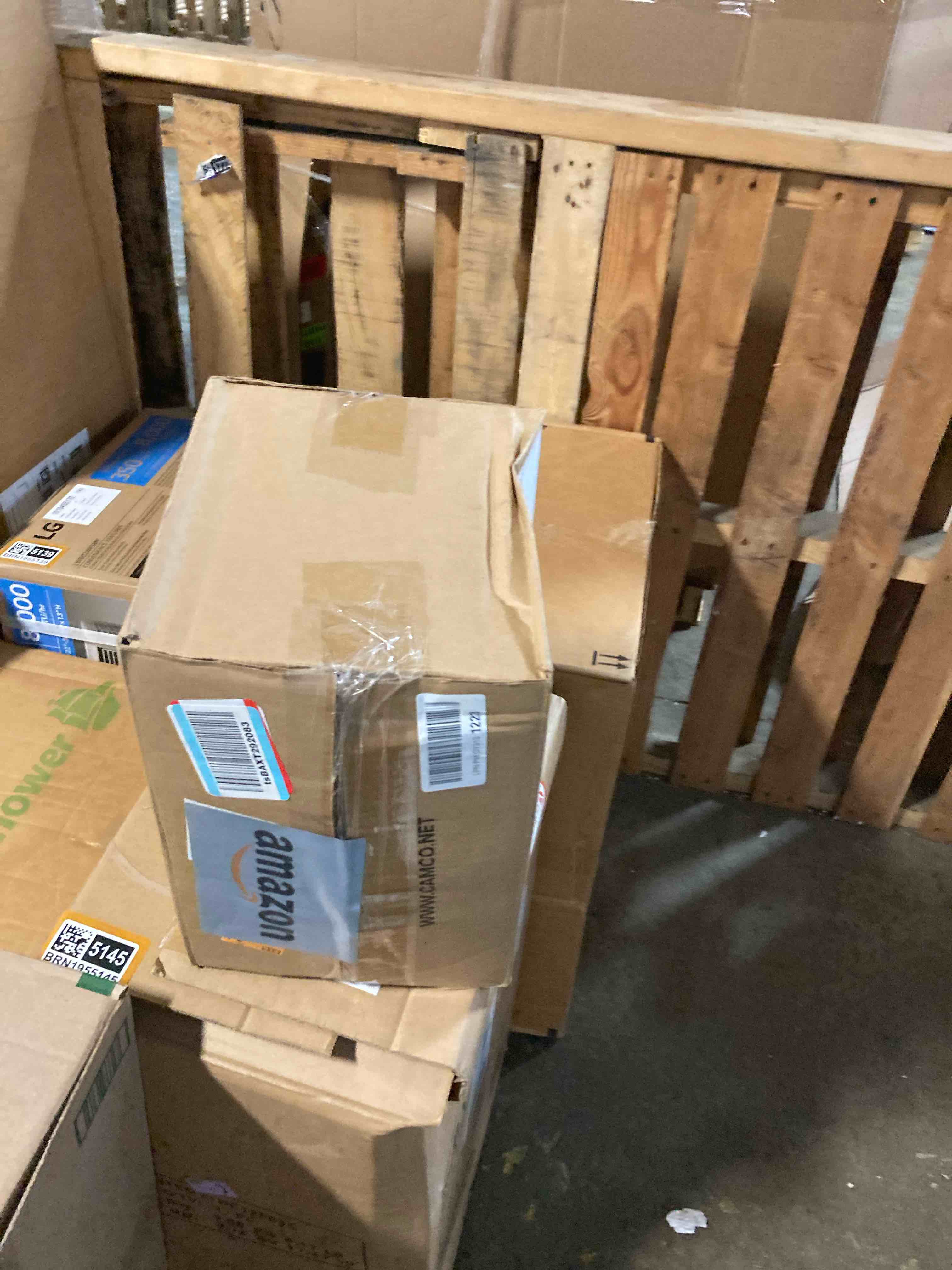 https://s3.amazonaws.com/lotting-images-prod/phillipi/BRN1955147_1756307427257.jpeg