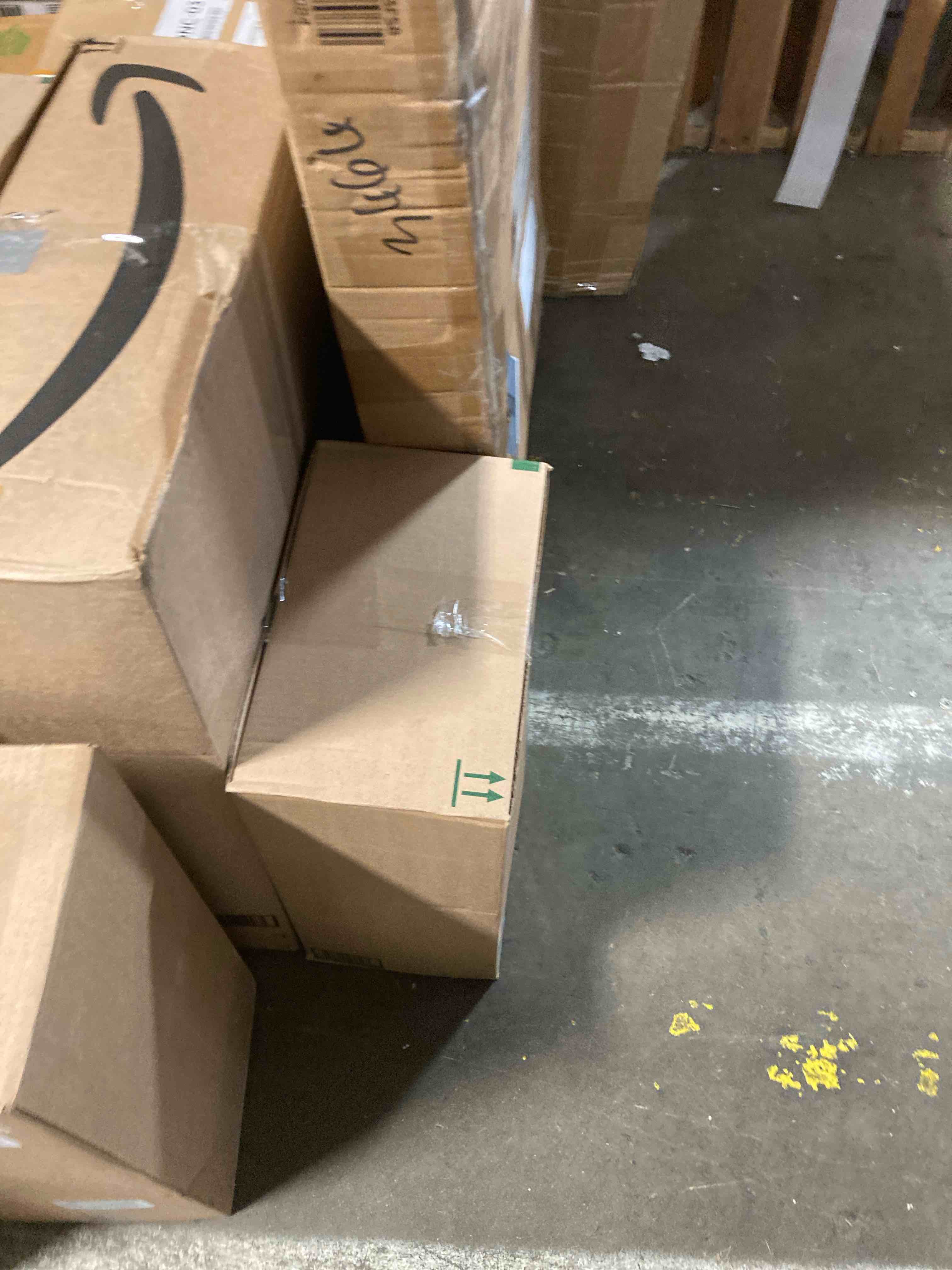 https://s3.amazonaws.com/lotting-images-prod/phillipi/BRN1955157_1756308219365.jpeg