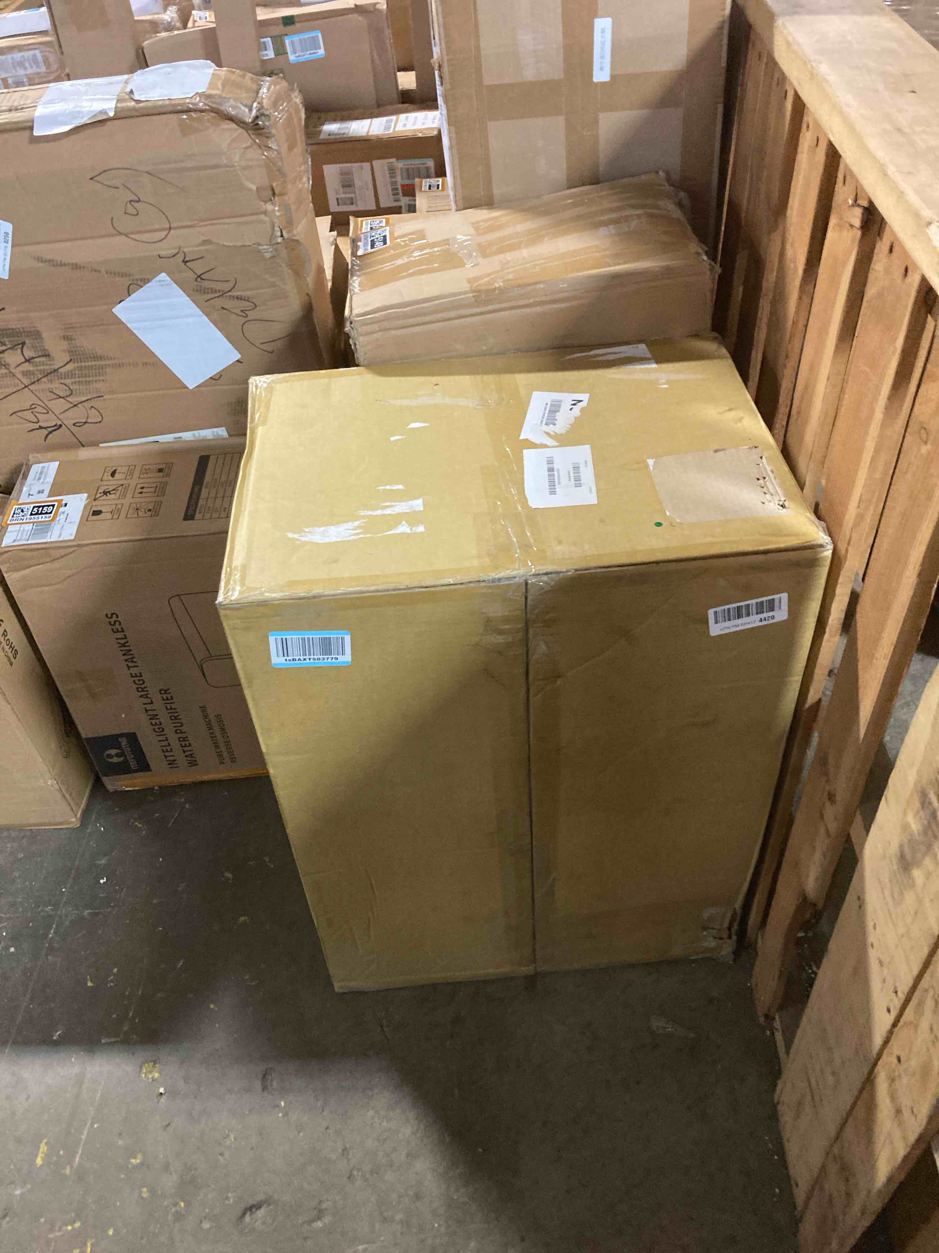 https://s3.amazonaws.com/lotting-images-prod/phillipi/BRN1955162_1756308640893.jpeg