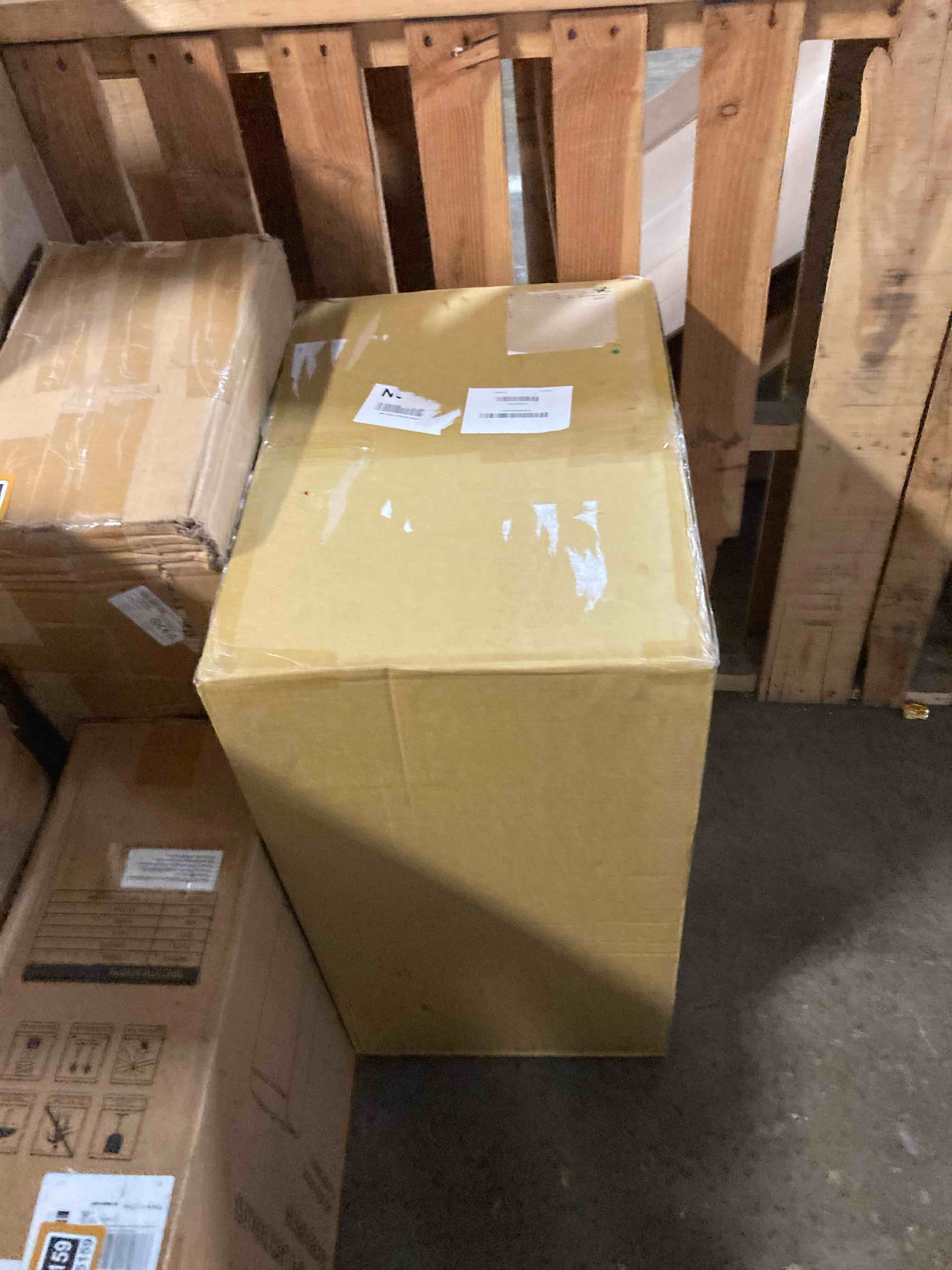 https://s3.amazonaws.com/lotting-images-prod/phillipi/BRN1955162_1756308643914.jpeg