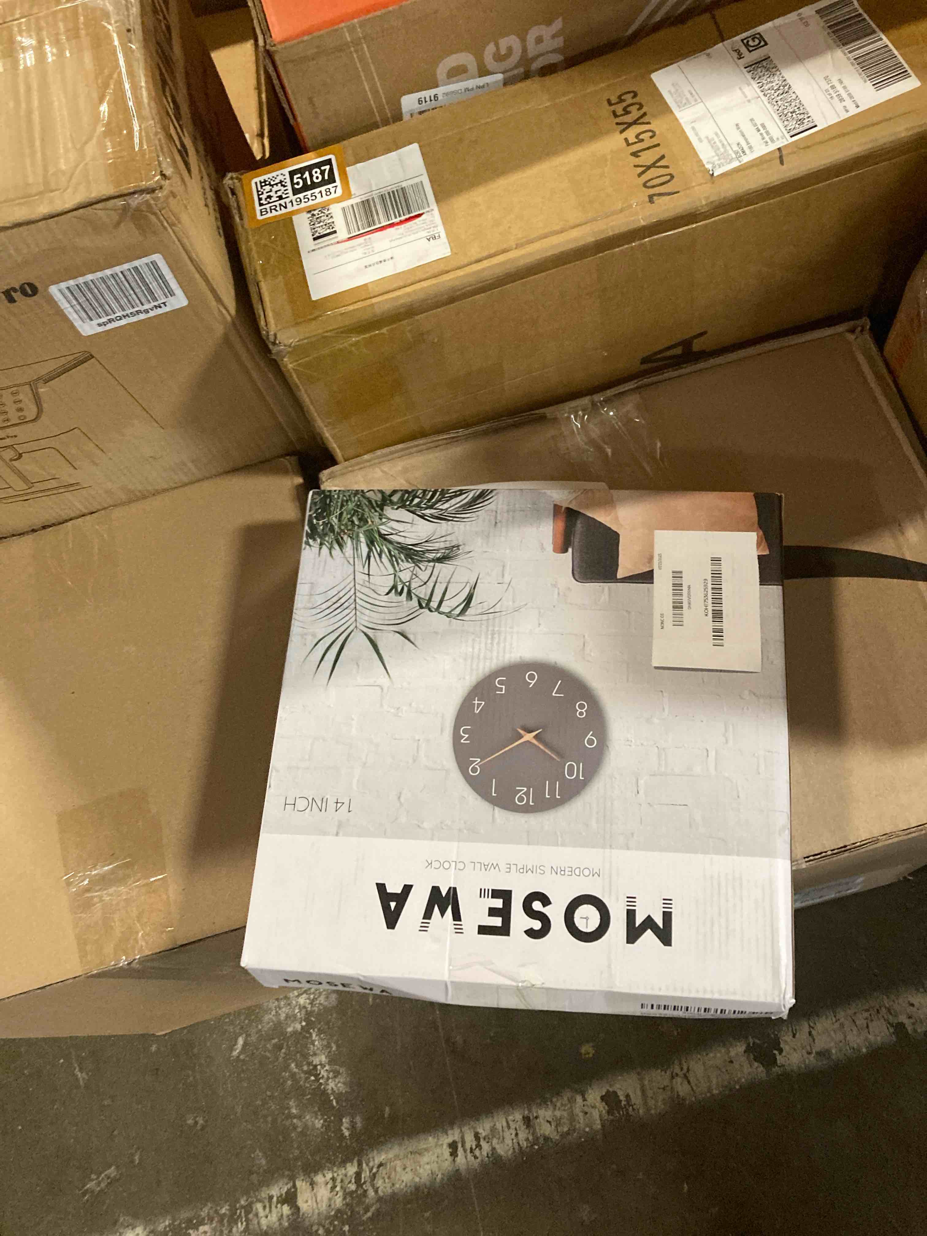 https://s3.amazonaws.com/lotting-images-prod/phillipi/BRN1955198_1756311840319.jpeg