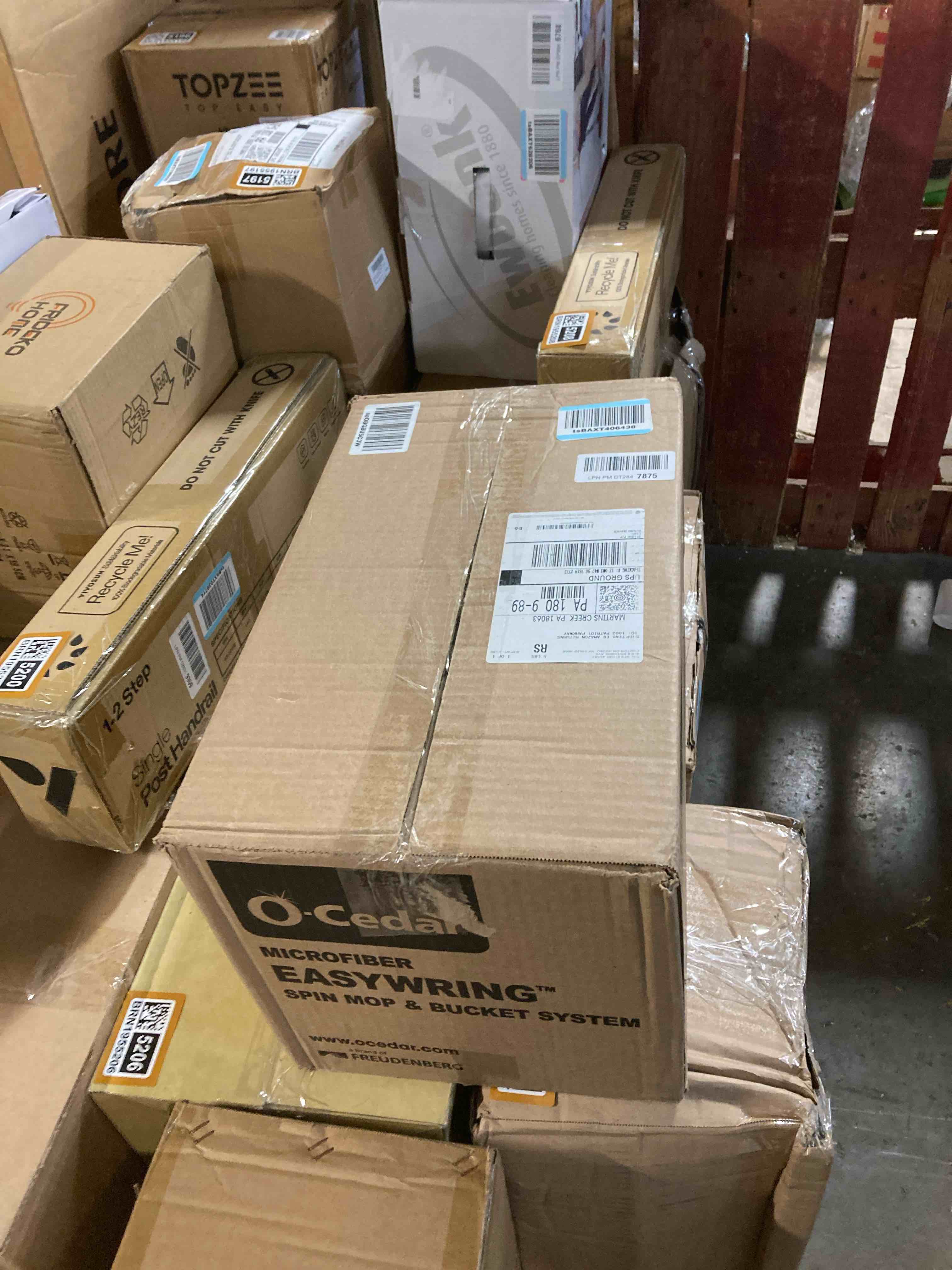 https://s3.amazonaws.com/lotting-images-prod/phillipi/BRN1955210_1756313028236.jpeg
