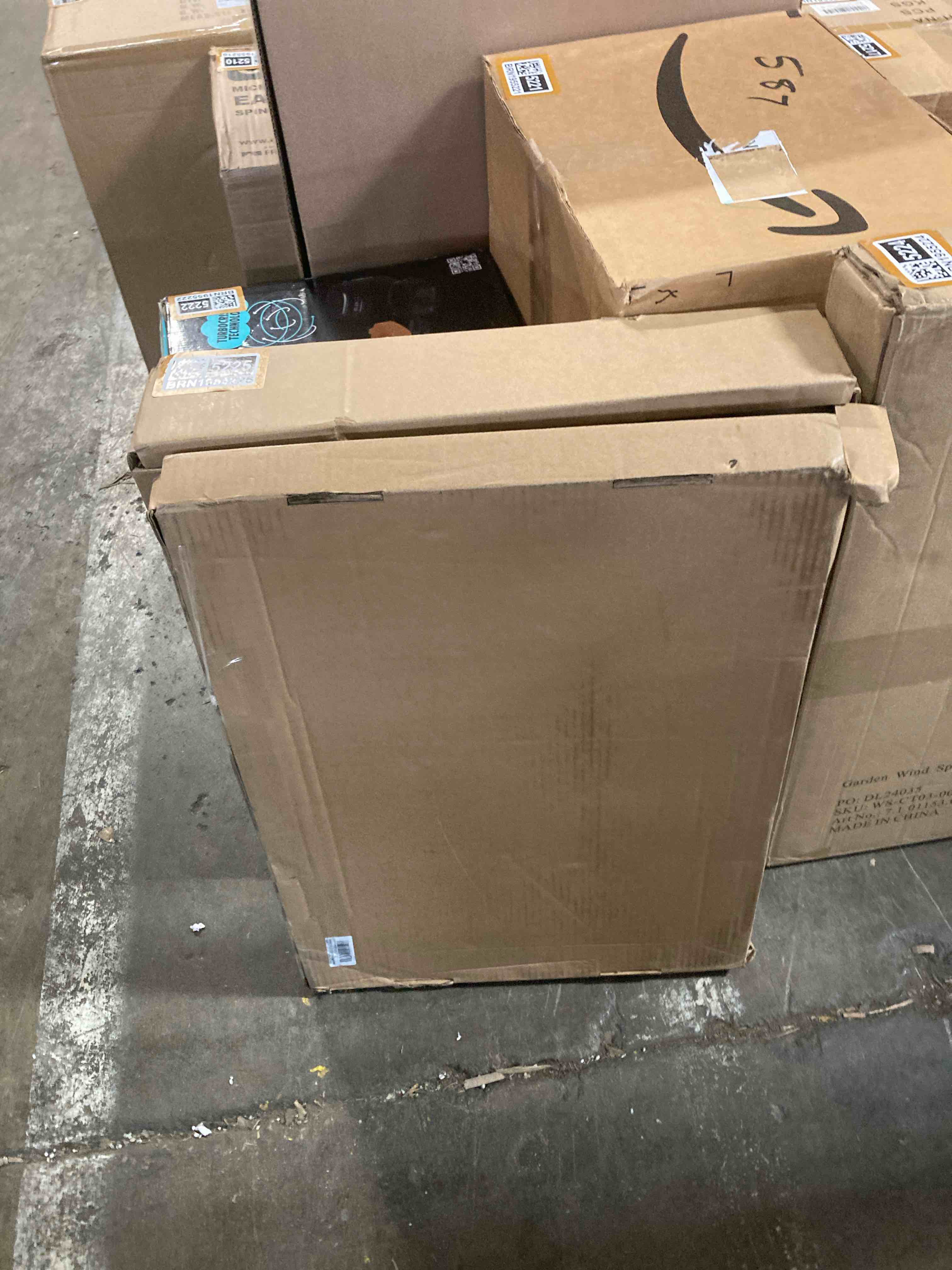 https://s3.amazonaws.com/lotting-images-prod/phillipi/BRN1955226_1756315009258.jpeg