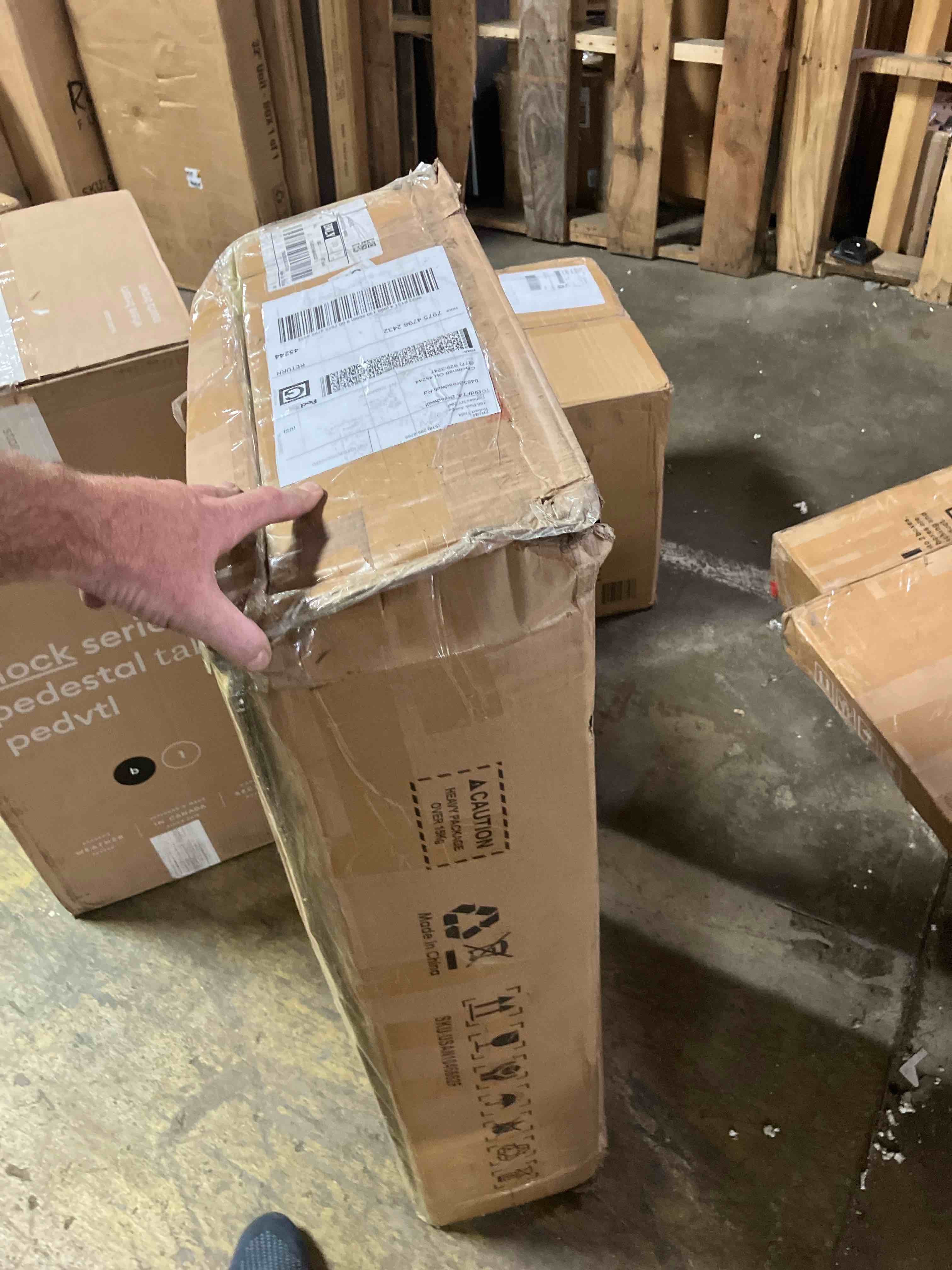 https://s3.amazonaws.com/lotting-images-prod/phillipi/BRN1955338_1756311718478.jpeg