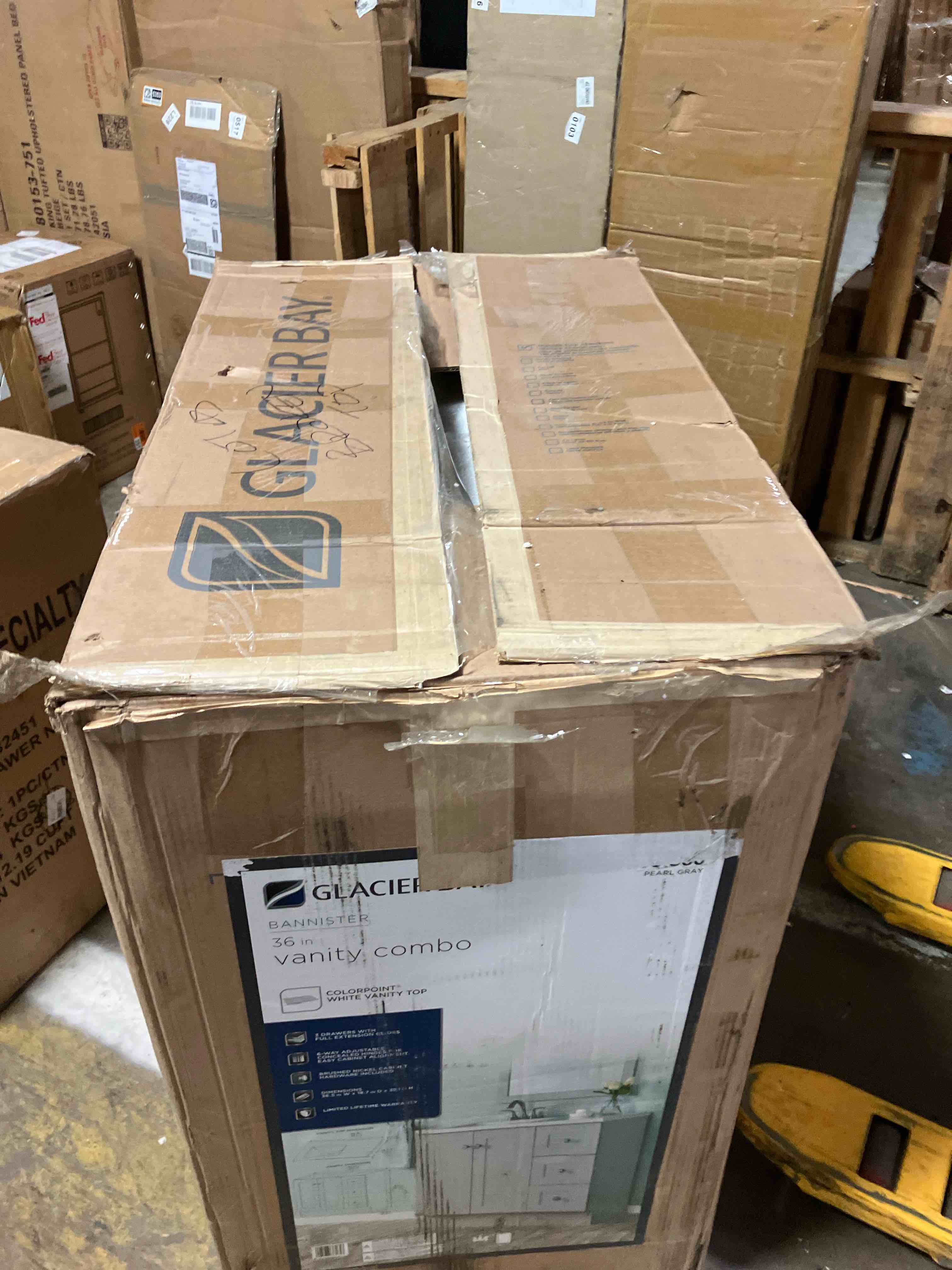https://s3.amazonaws.com/lotting-images-prod/phillipi/BRN1955349_1756310110109.jpeg