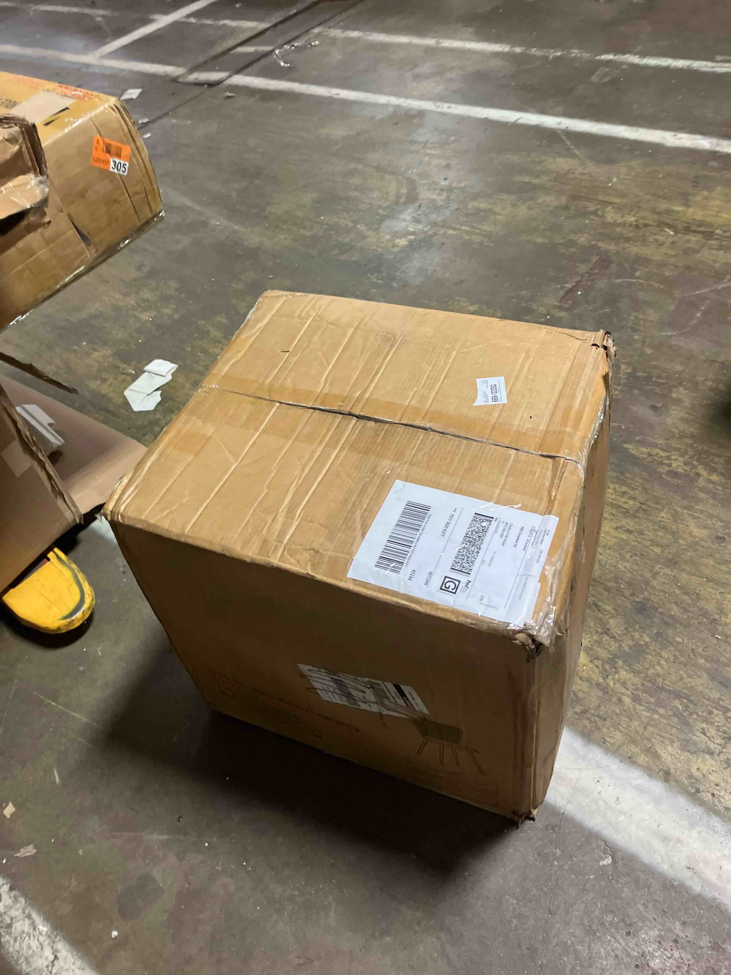 https://s3.amazonaws.com/lotting-images-prod/phillipi/BRN1955354_1756308733235.jpeg