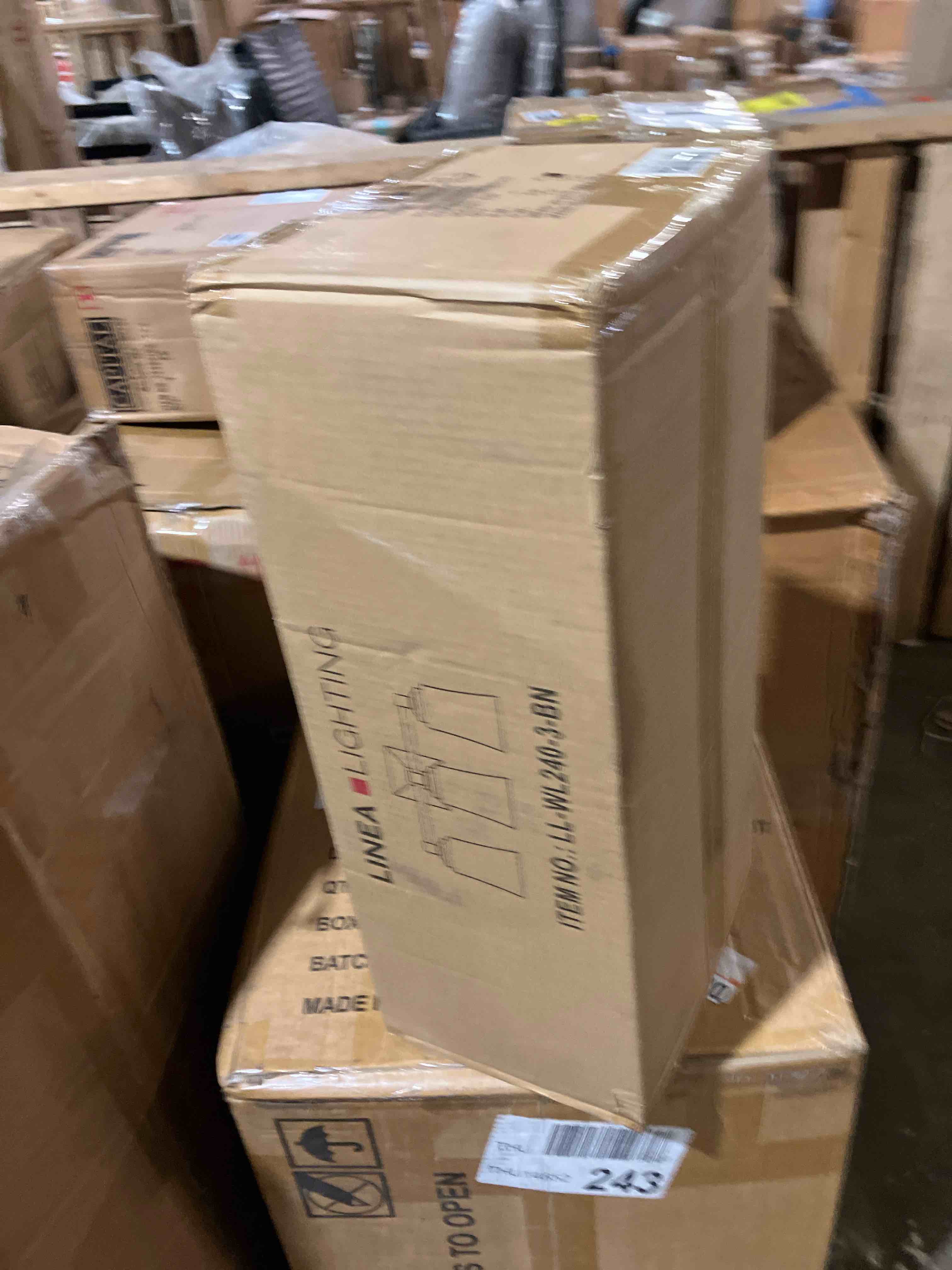 https://s3.amazonaws.com/lotting-images-prod/phillipi/BRN1955387_1756328651534.jpeg