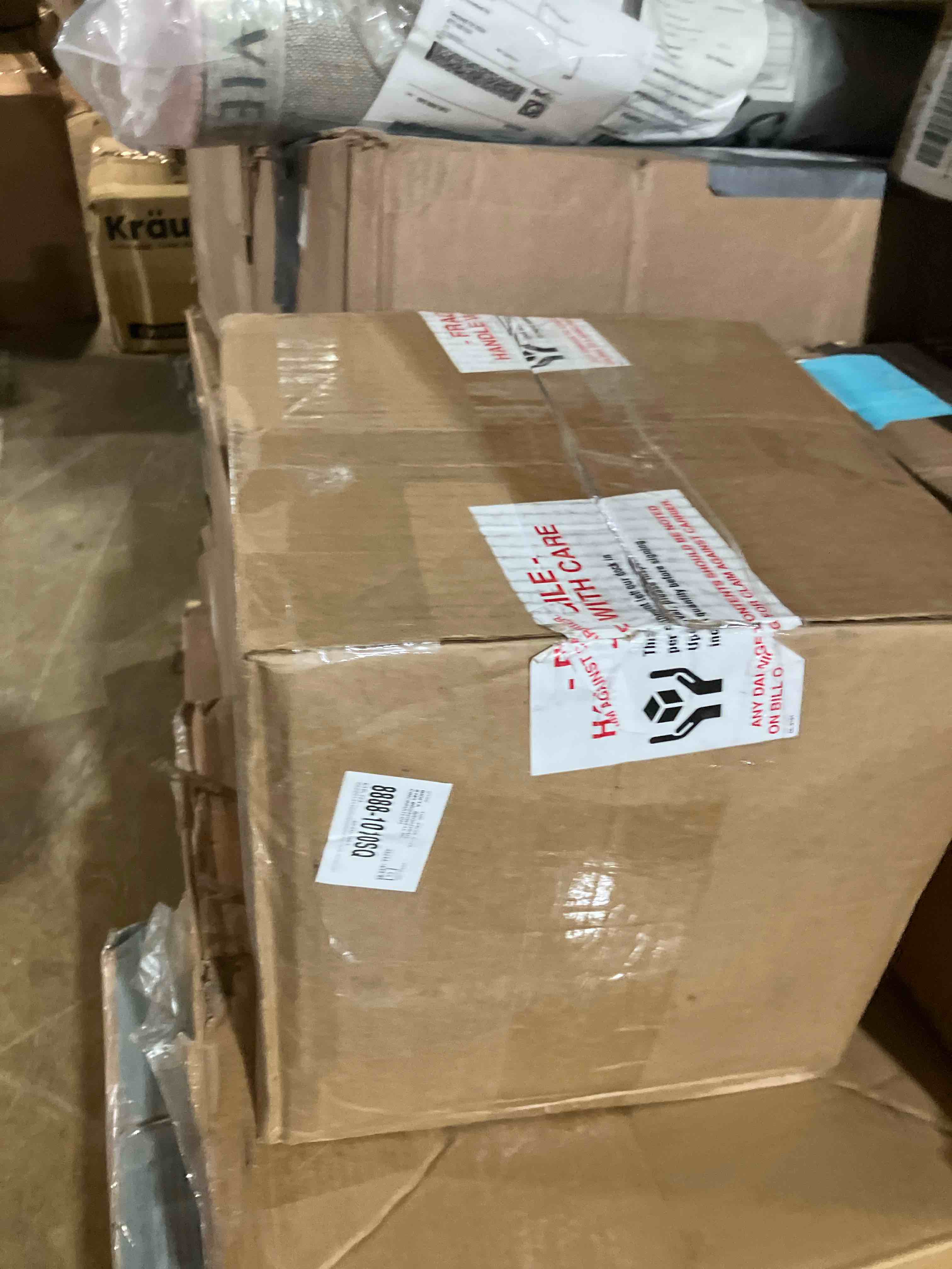 https://s3.amazonaws.com/lotting-images-prod/phillipi/BRN1955394_1756392763493.jpeg