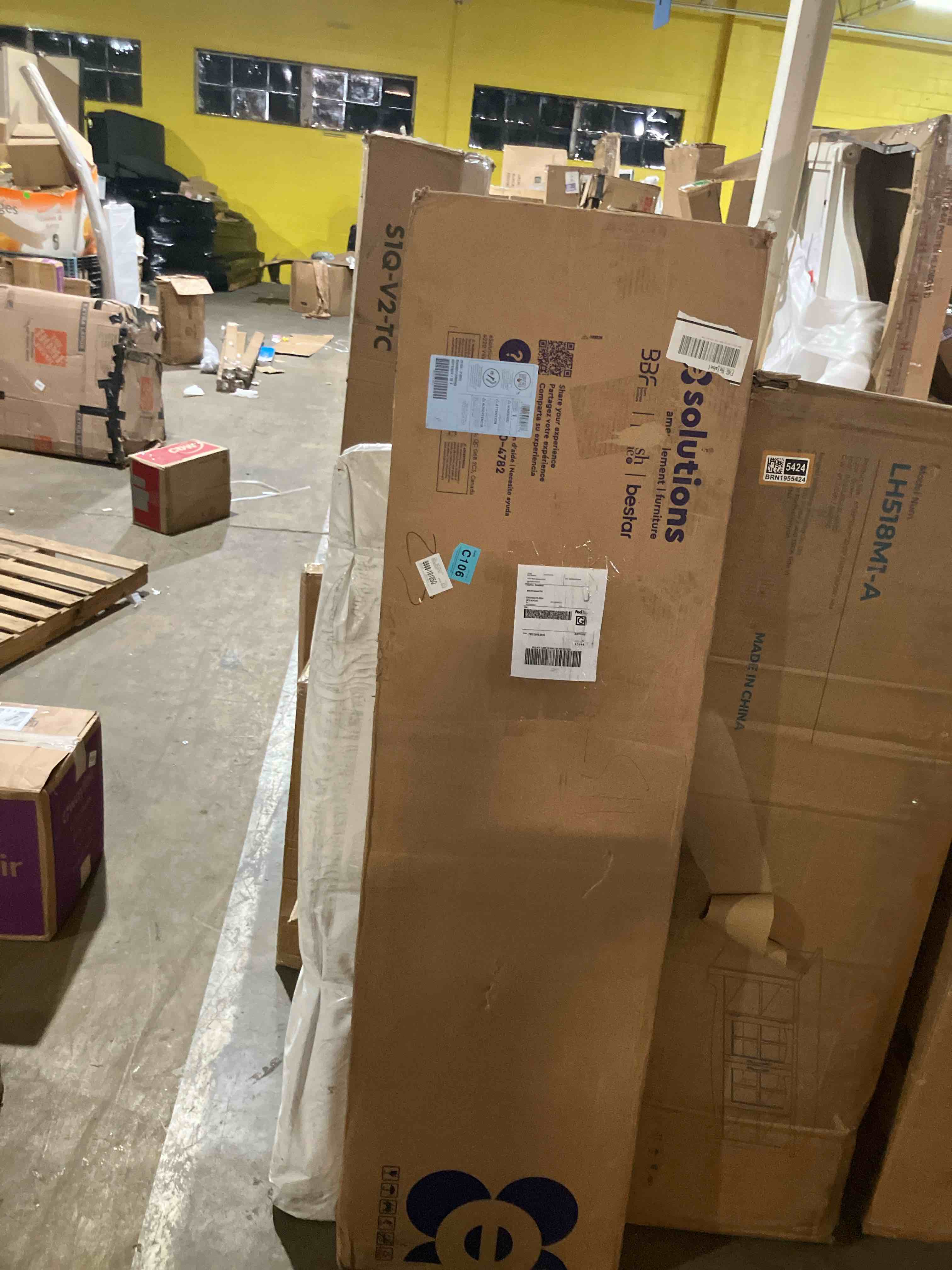 https://s3.amazonaws.com/lotting-images-prod/phillipi/BRN1955422_1756396070309.jpeg