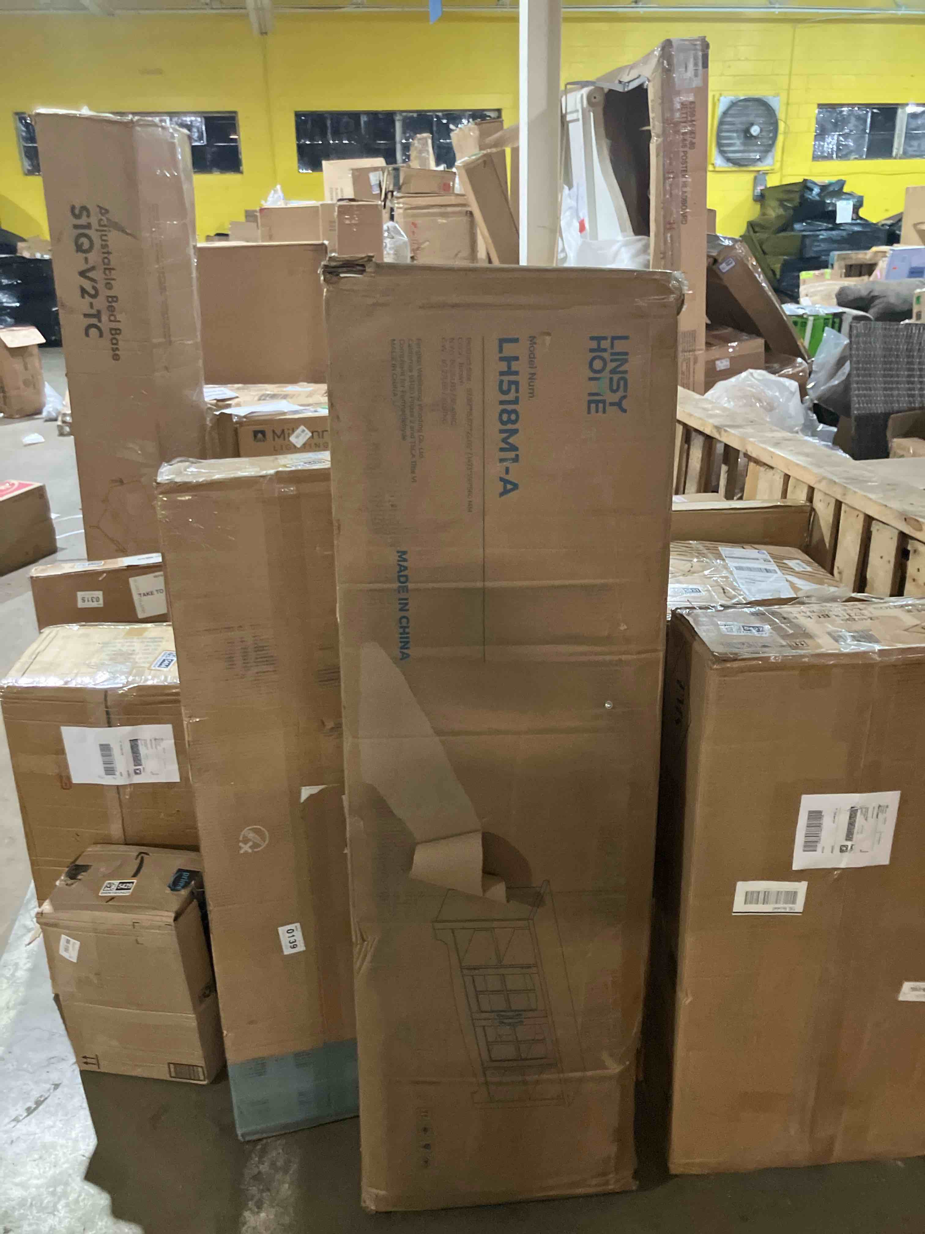 https://s3.amazonaws.com/lotting-images-prod/phillipi/BRN1955424_1756395911155.jpeg