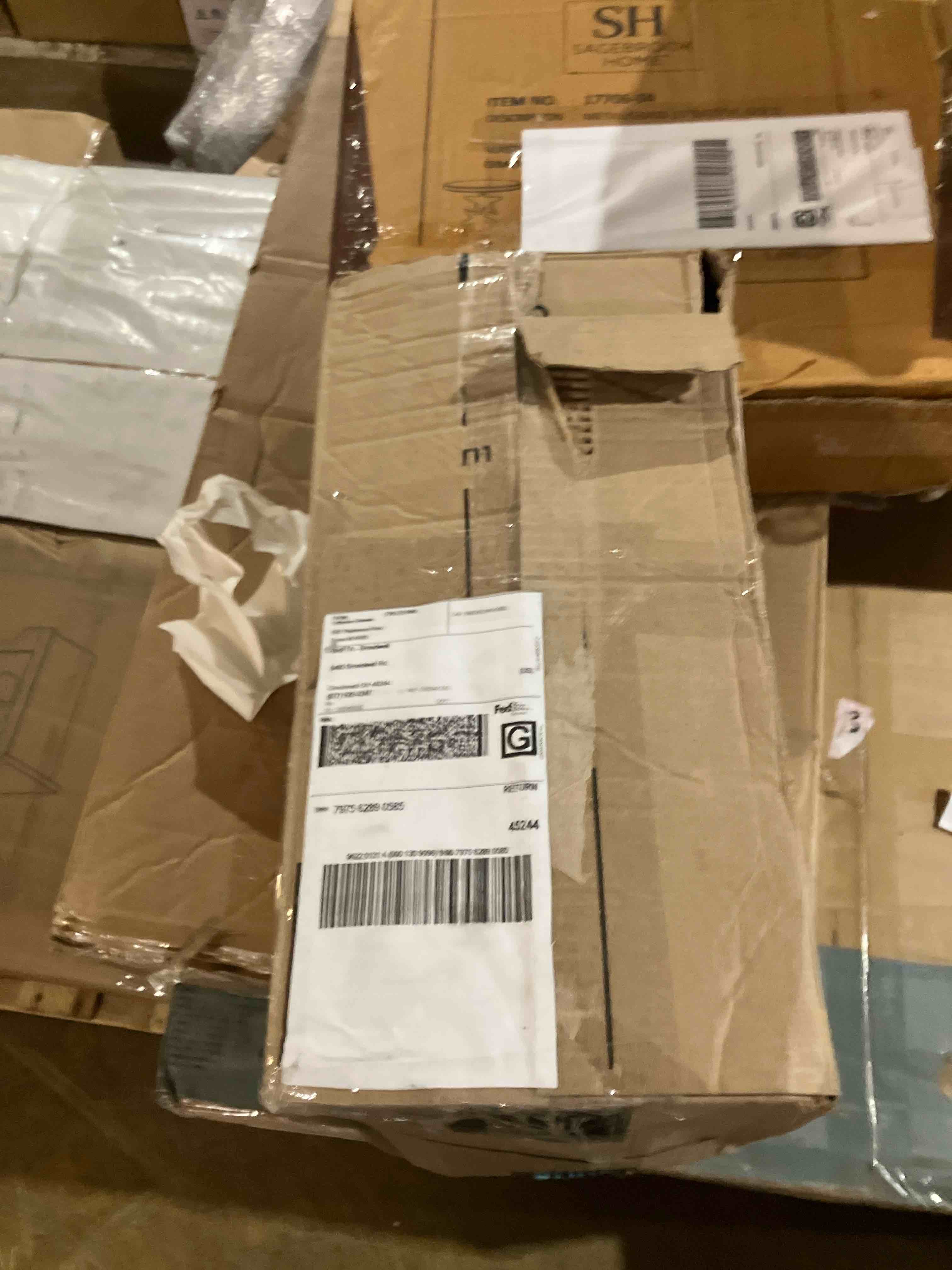 https://s3.amazonaws.com/lotting-images-prod/phillipi/BRN1955429_1756395093119.jpeg