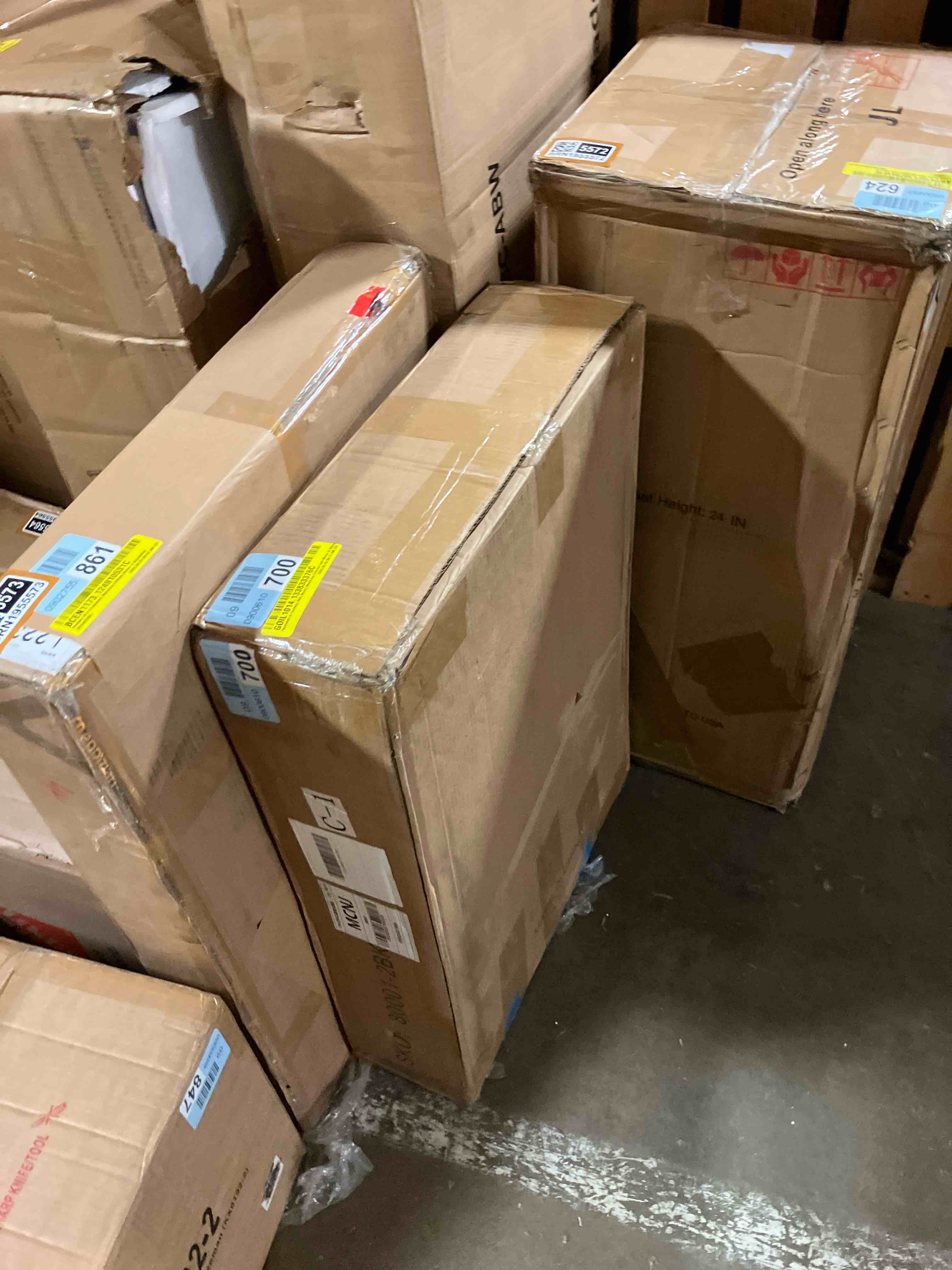 https://s3.amazonaws.com/lotting-images-prod/phillipi/BRN1955575_1757518580965.jpeg