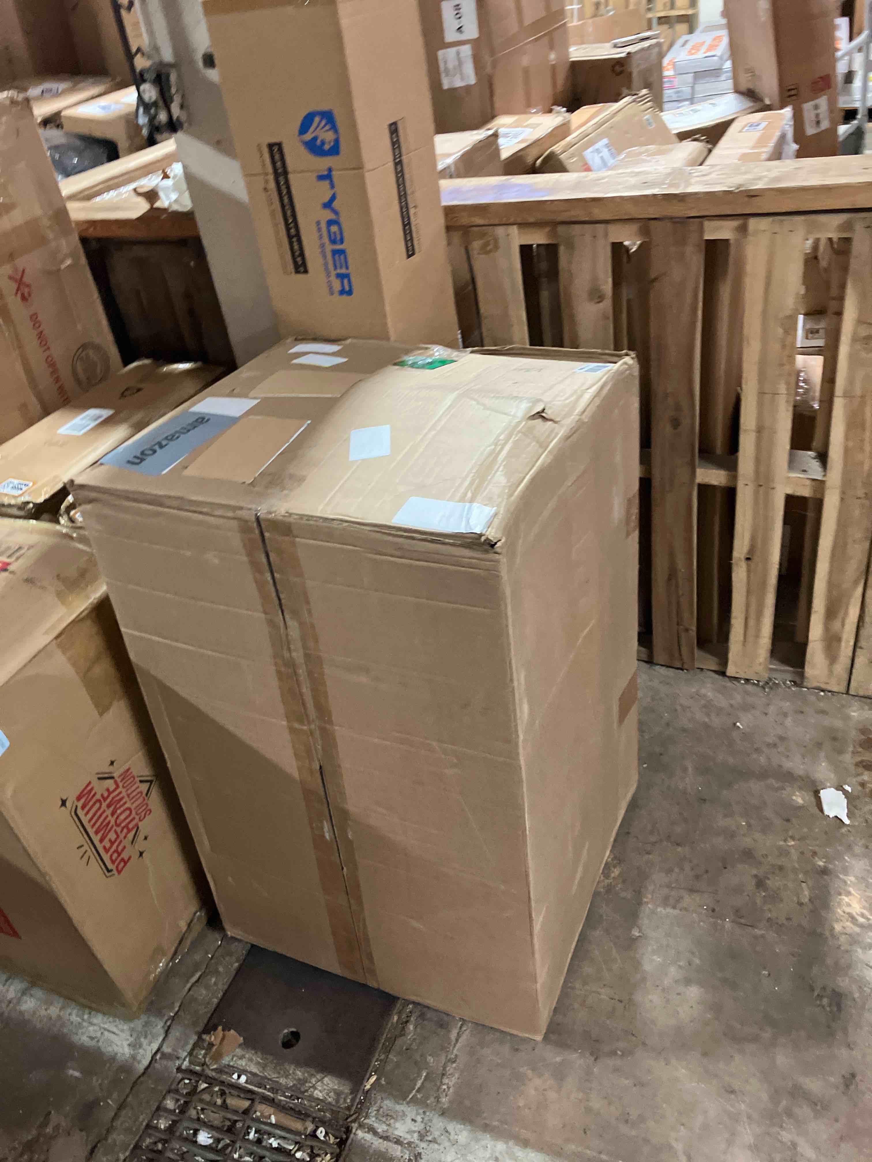 https://s3.amazonaws.com/lotting-images-prod/phillipi/BRN1955598_1757528157995.jpeg