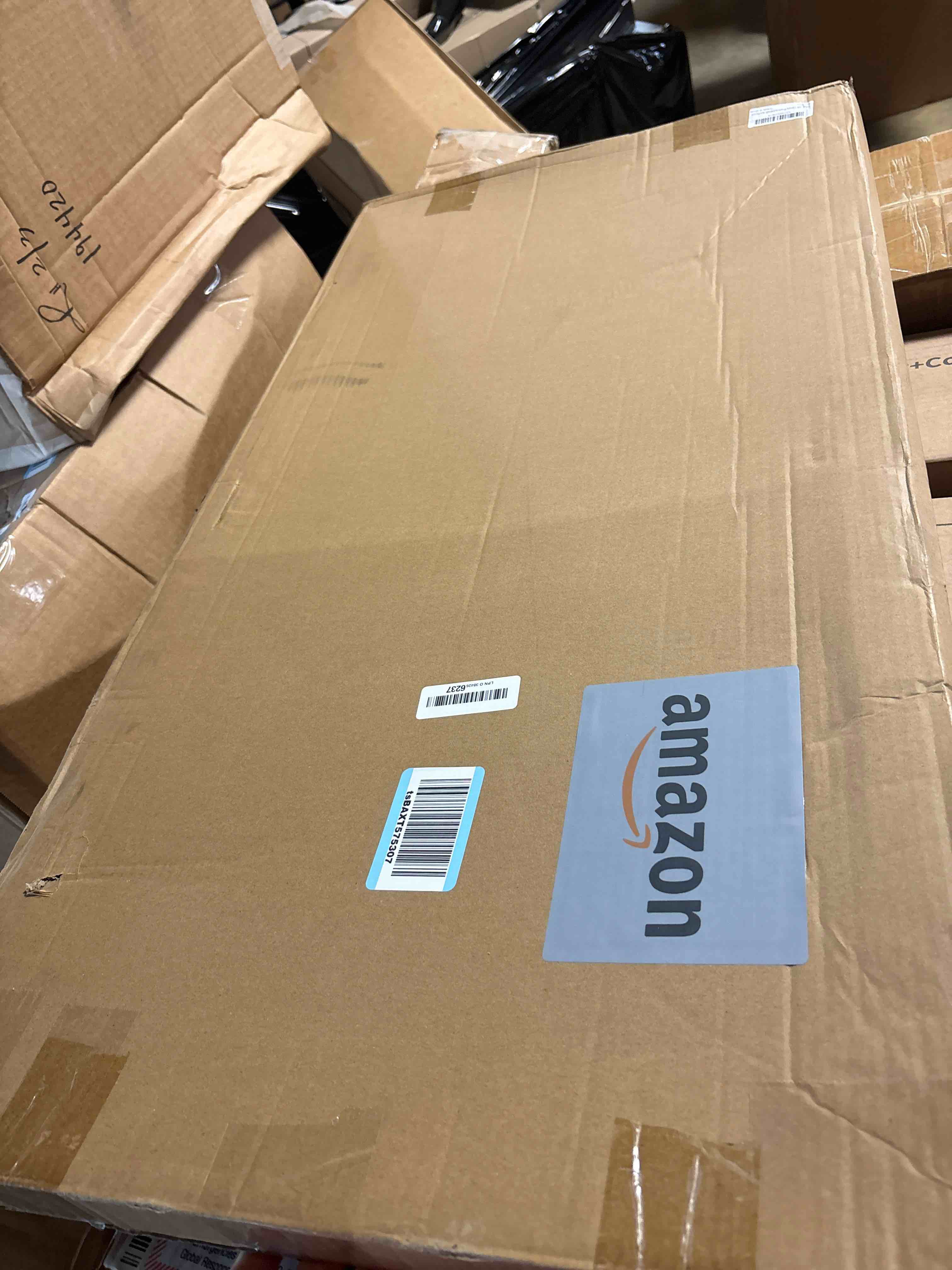 https://s3.amazonaws.com/lotting-images-prod/phillipi/BRN1955685_1757531333751.jpeg