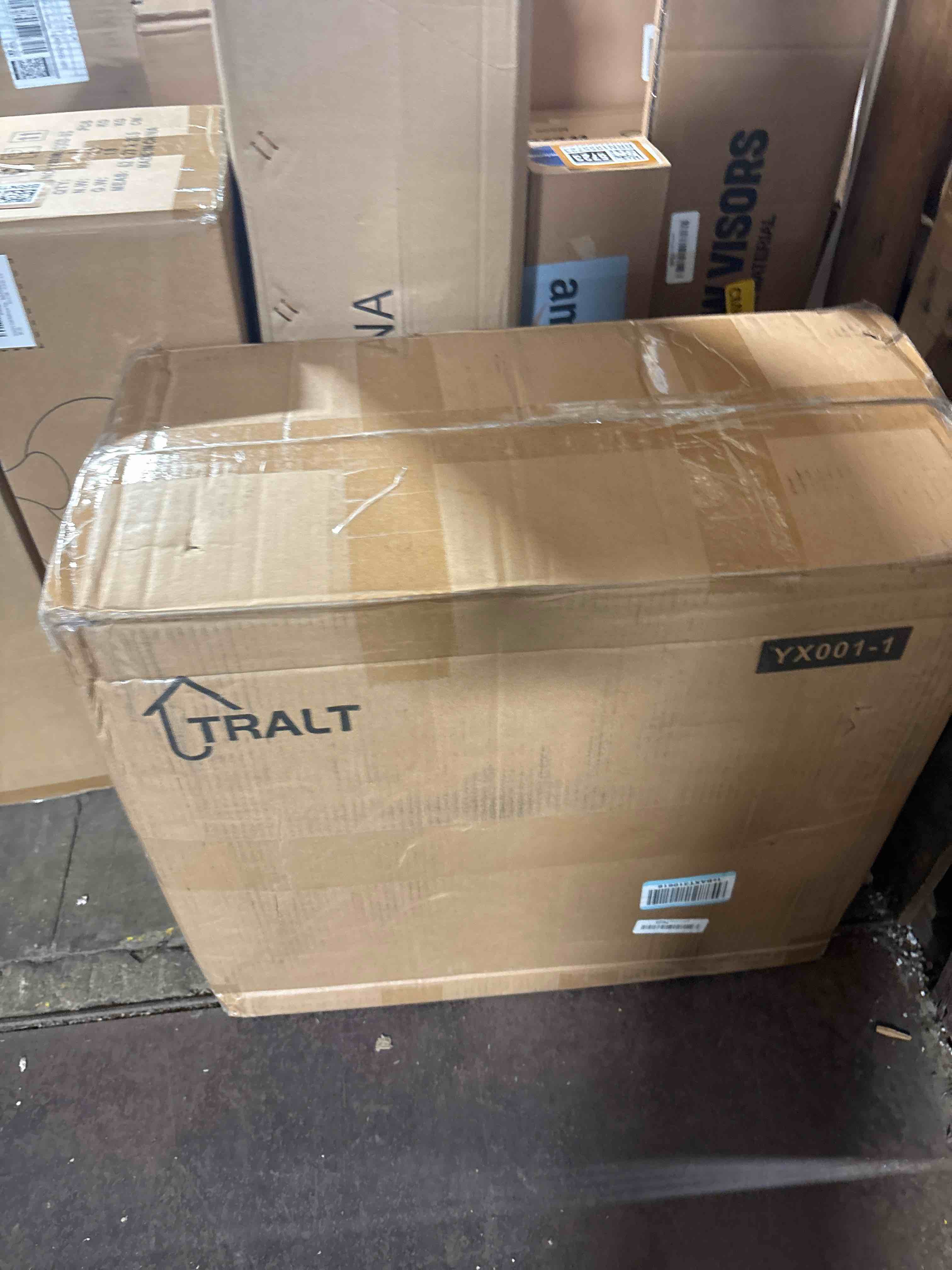 https://s3.amazonaws.com/lotting-images-prod/phillipi/BRN1955727_1757603797863.jpeg