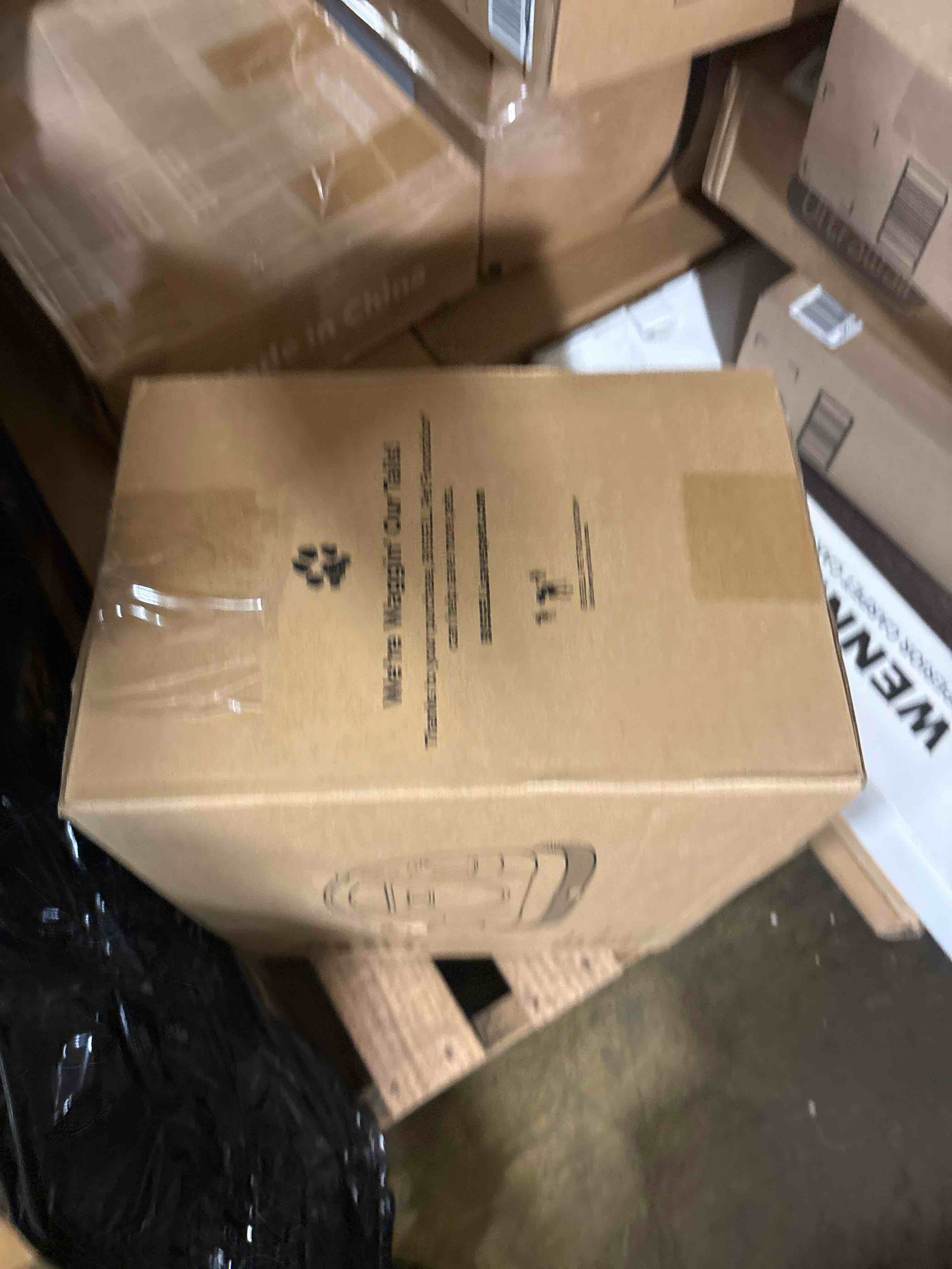 https://s3.amazonaws.com/lotting-images-prod/phillipi/BRN1955732_1757604162145.jpeg