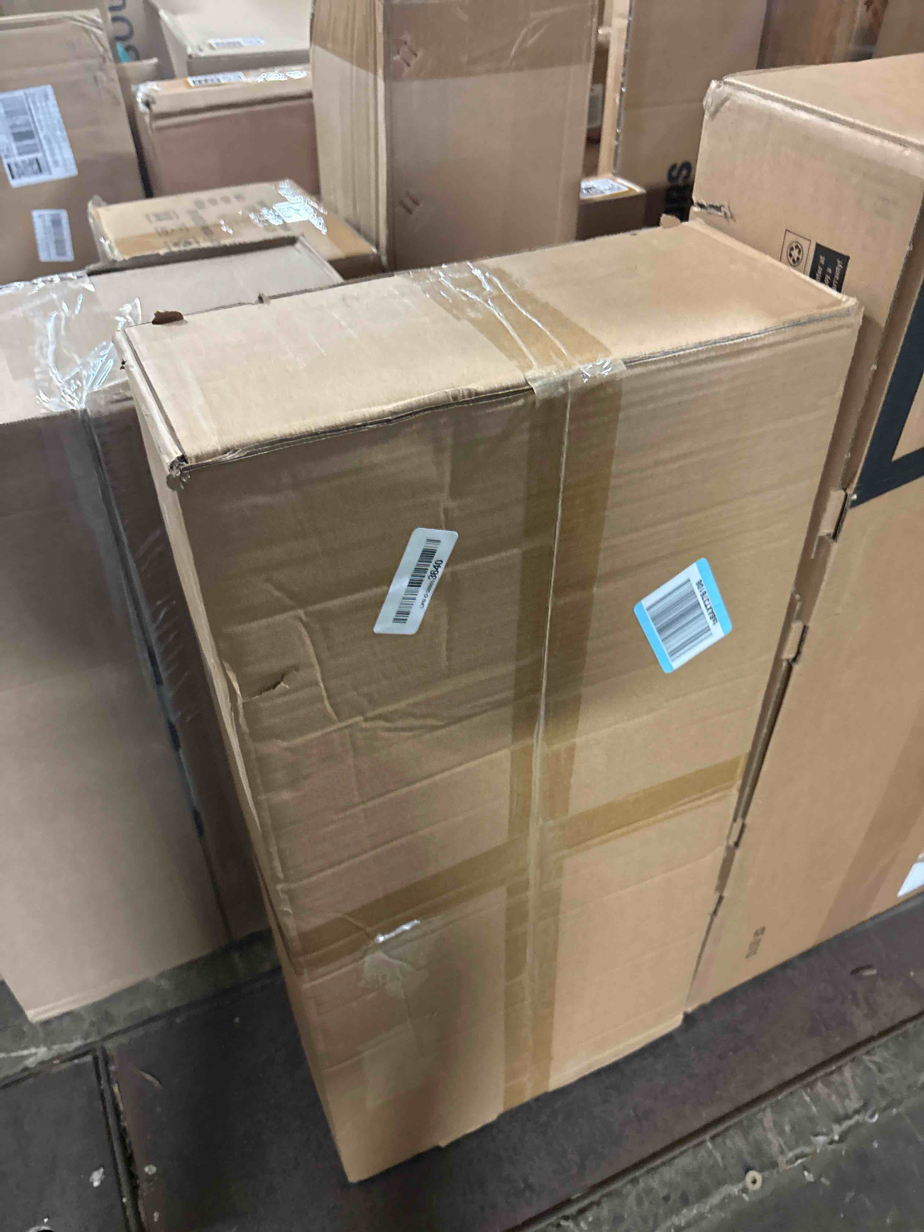 https://s3.amazonaws.com/lotting-images-prod/phillipi/BRN1955734_1757604390608.jpeg