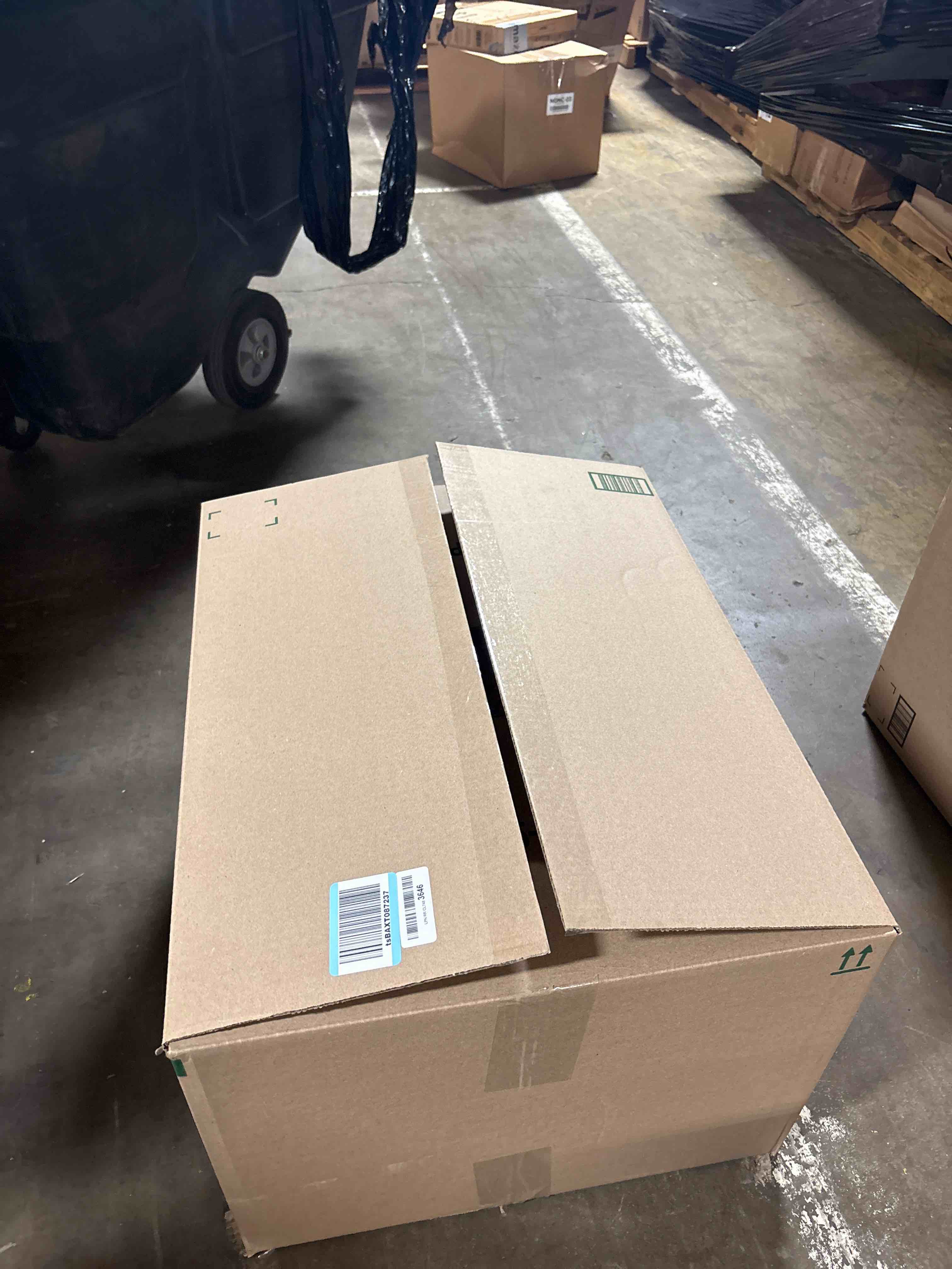 https://s3.amazonaws.com/lotting-images-prod/phillipi/BRN1955740_1757605687272.jpeg