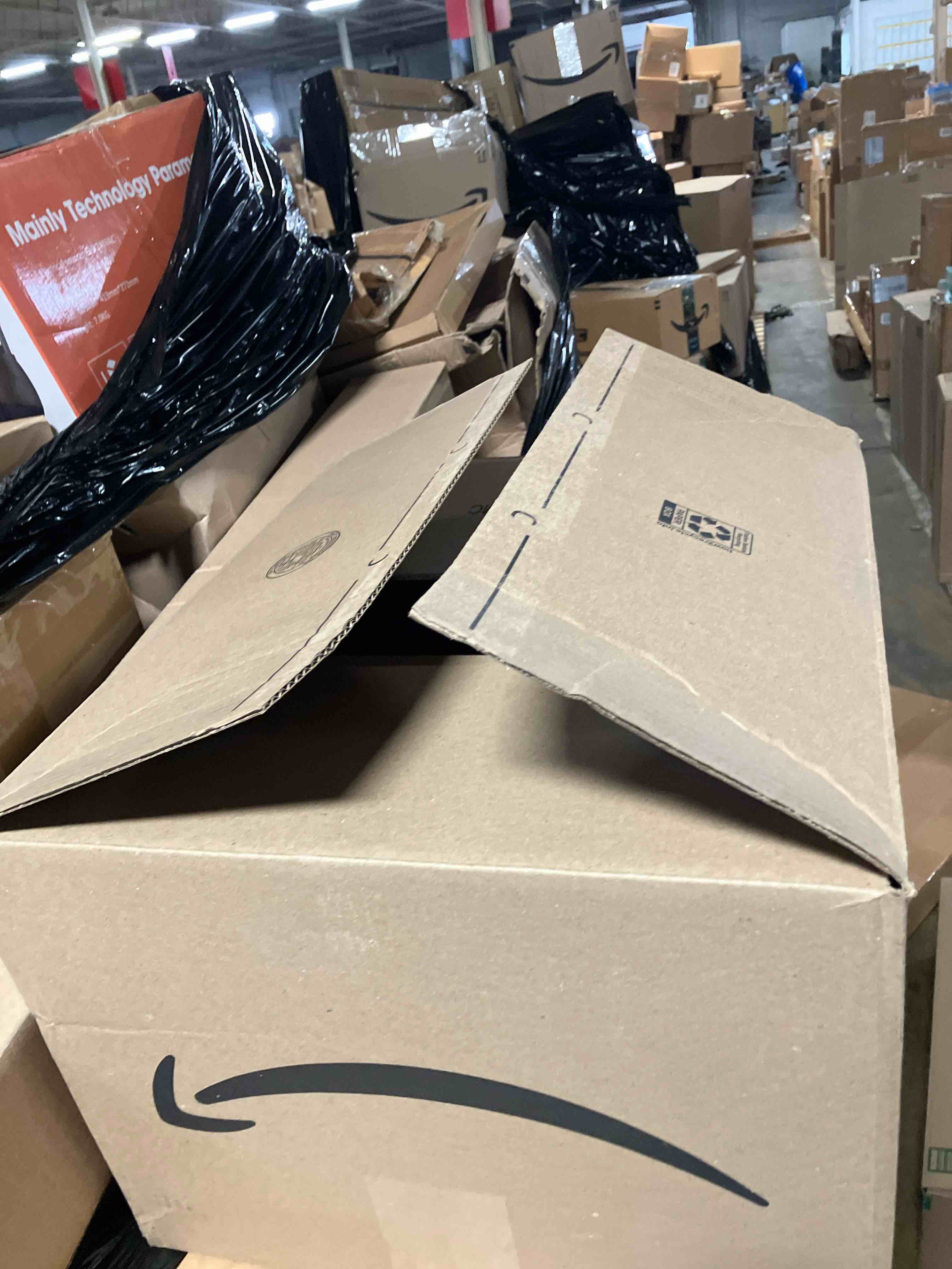 https://s3.amazonaws.com/lotting-images-prod/phillipi/BRN1955769_1757614325805.jpeg