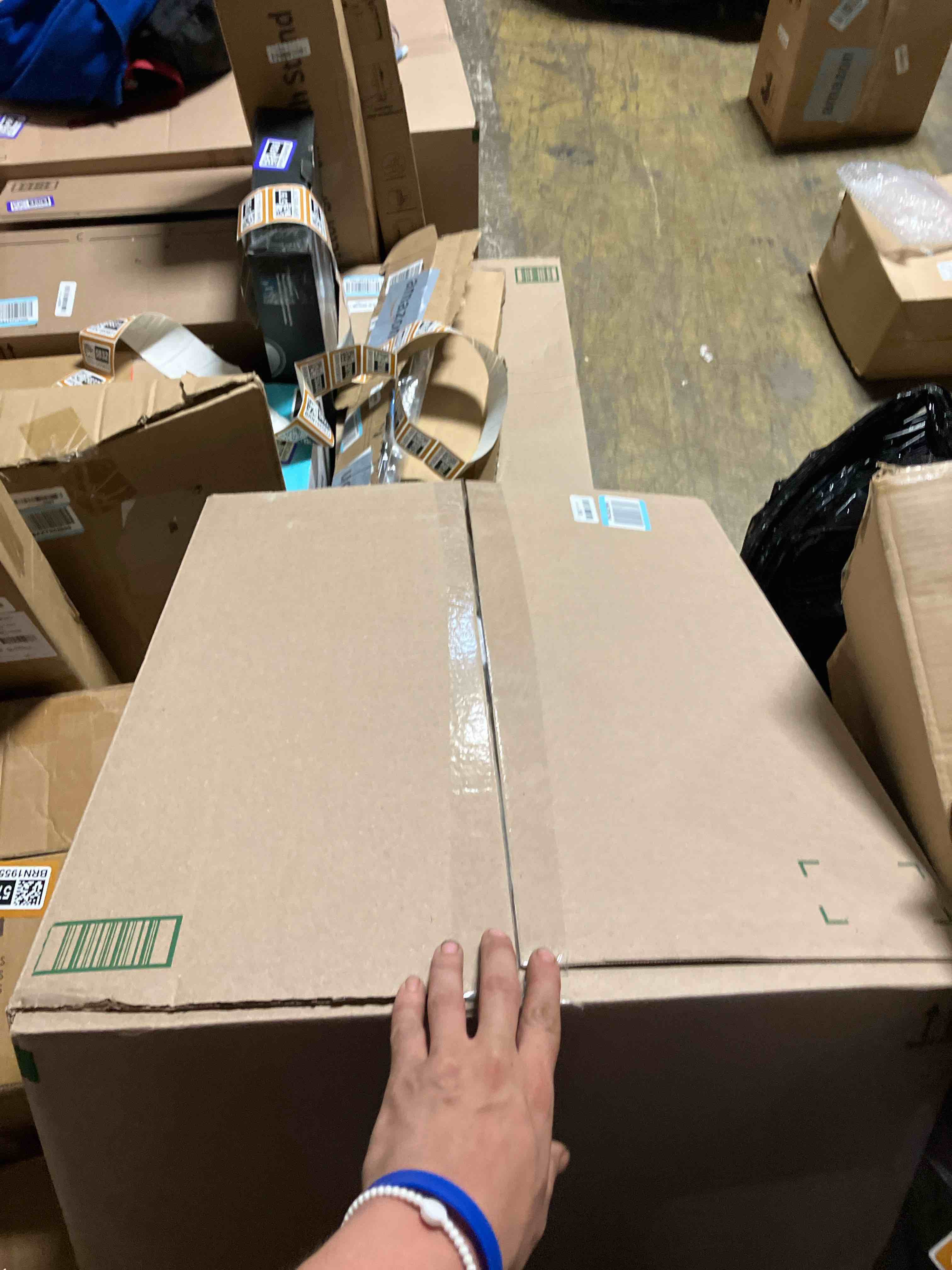 https://s3.amazonaws.com/lotting-images-prod/phillipi/BRN1955786_1757615703644.jpeg