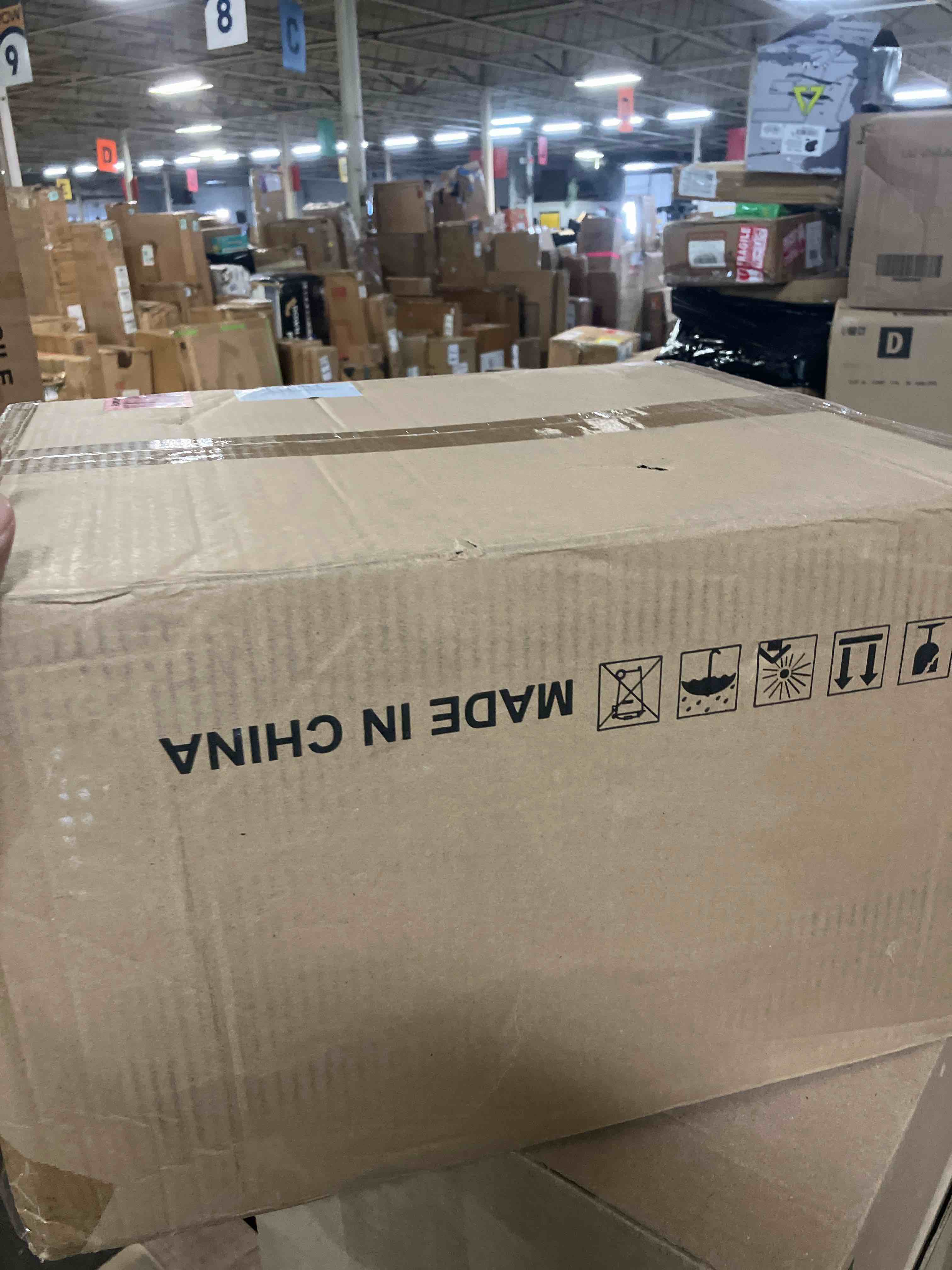 https://s3.amazonaws.com/lotting-images-prod/phillipi/BRN1955895_1757947803367.jpeg