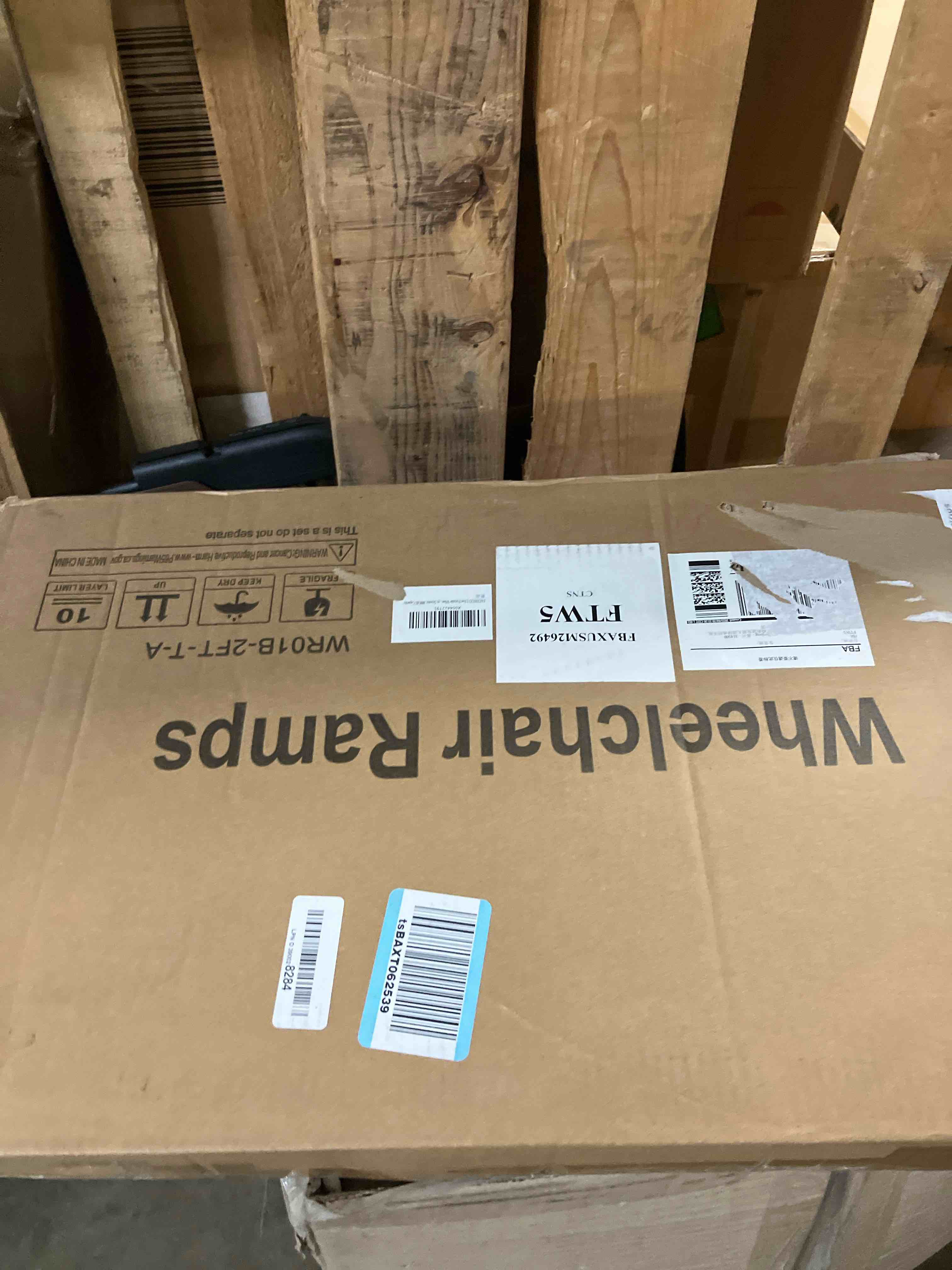 https://s3.amazonaws.com/lotting-images-prod/phillipi/BRN1955918_1757950567328.jpeg