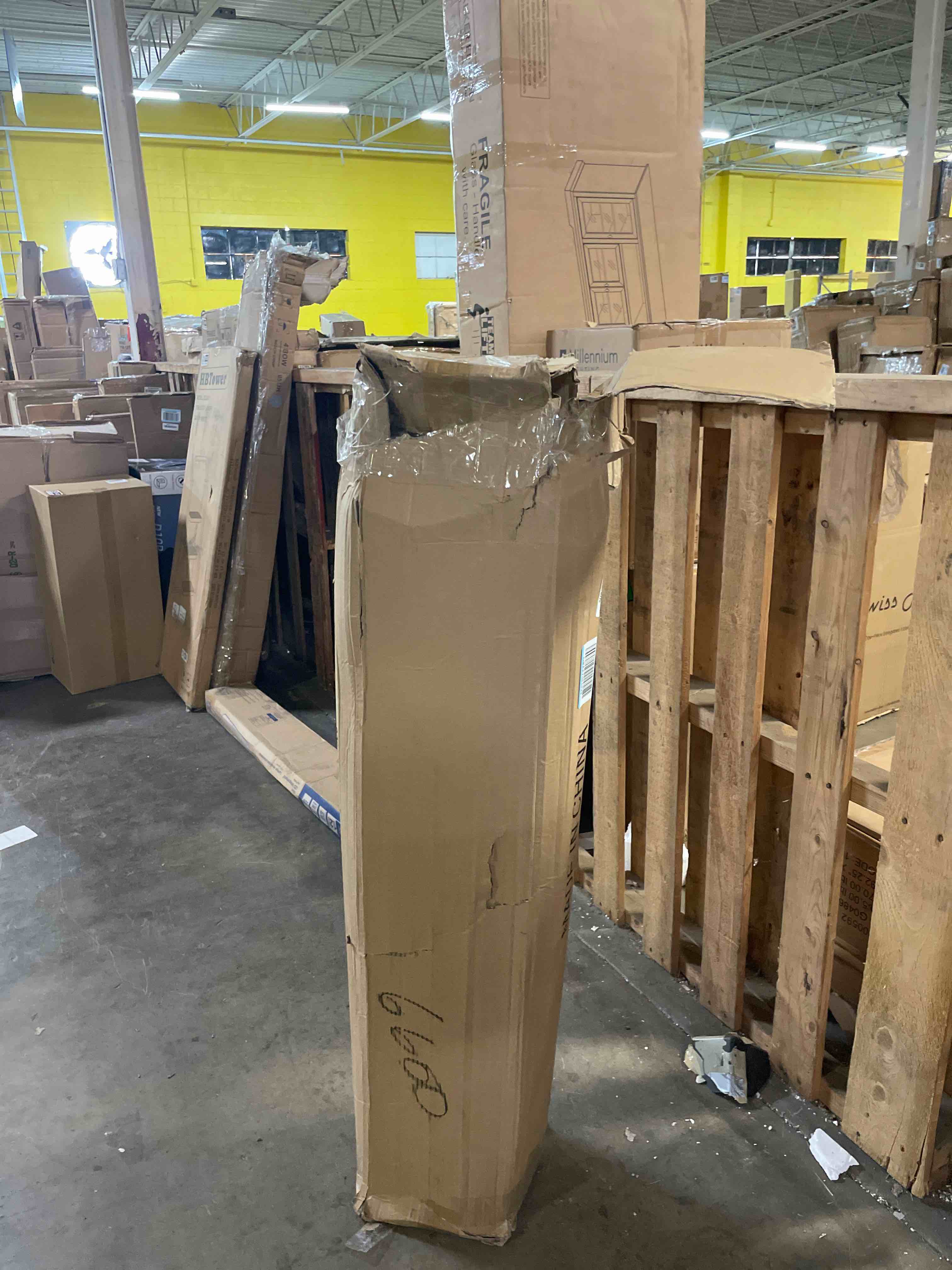 https://s3.amazonaws.com/lotting-images-prod/phillipi/BRN1955939_1757954164101.jpeg