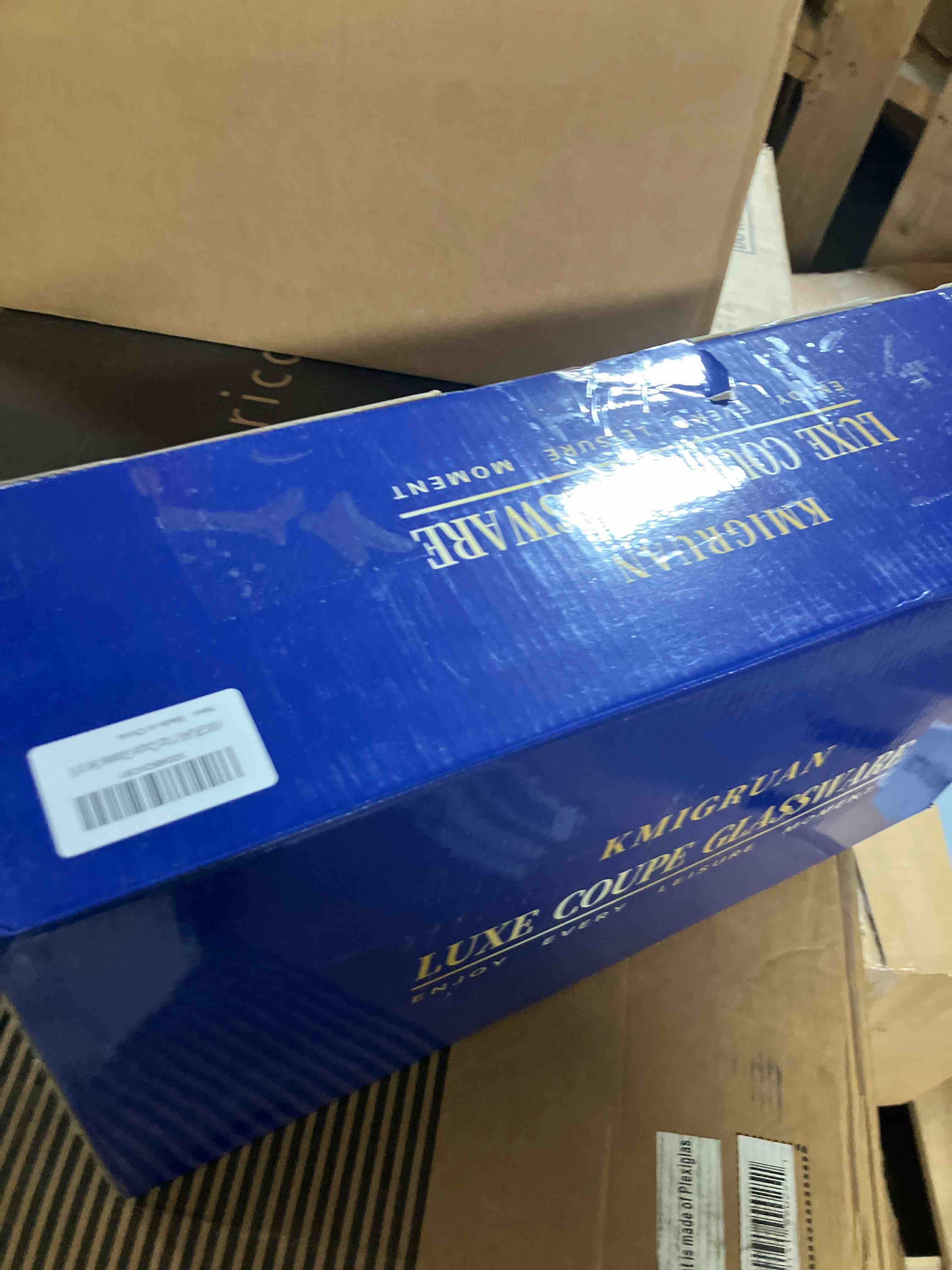 https://s3.amazonaws.com/lotting-images-prod/phillipi/BRN1956003_1757961458741.jpeg