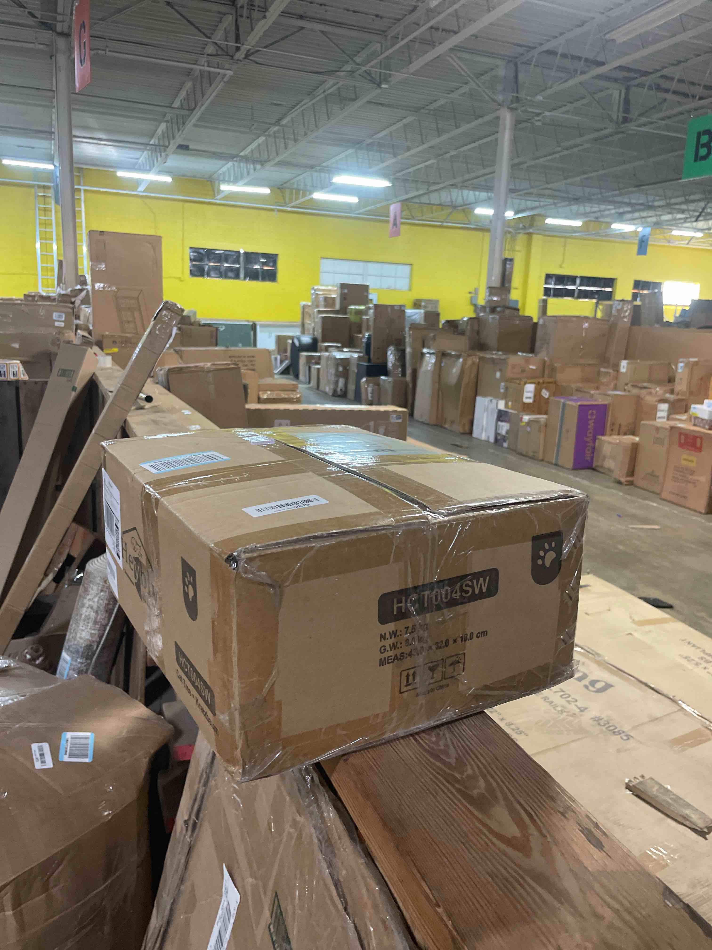 https://s3.amazonaws.com/lotting-images-prod/phillipi/BRN1956011_1757959971904.jpeg