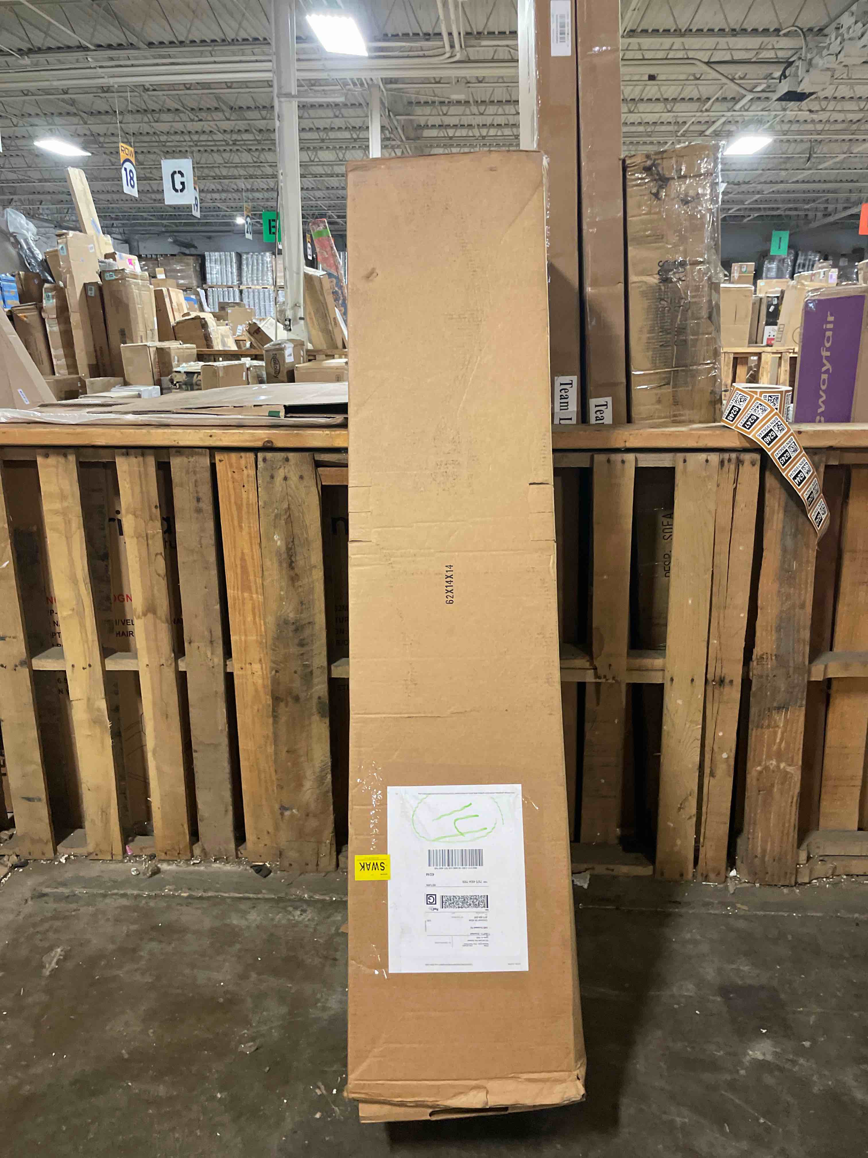 https://s3.amazonaws.com/lotting-images-prod/phillipi/BRN1956241_1758806601448.jpeg