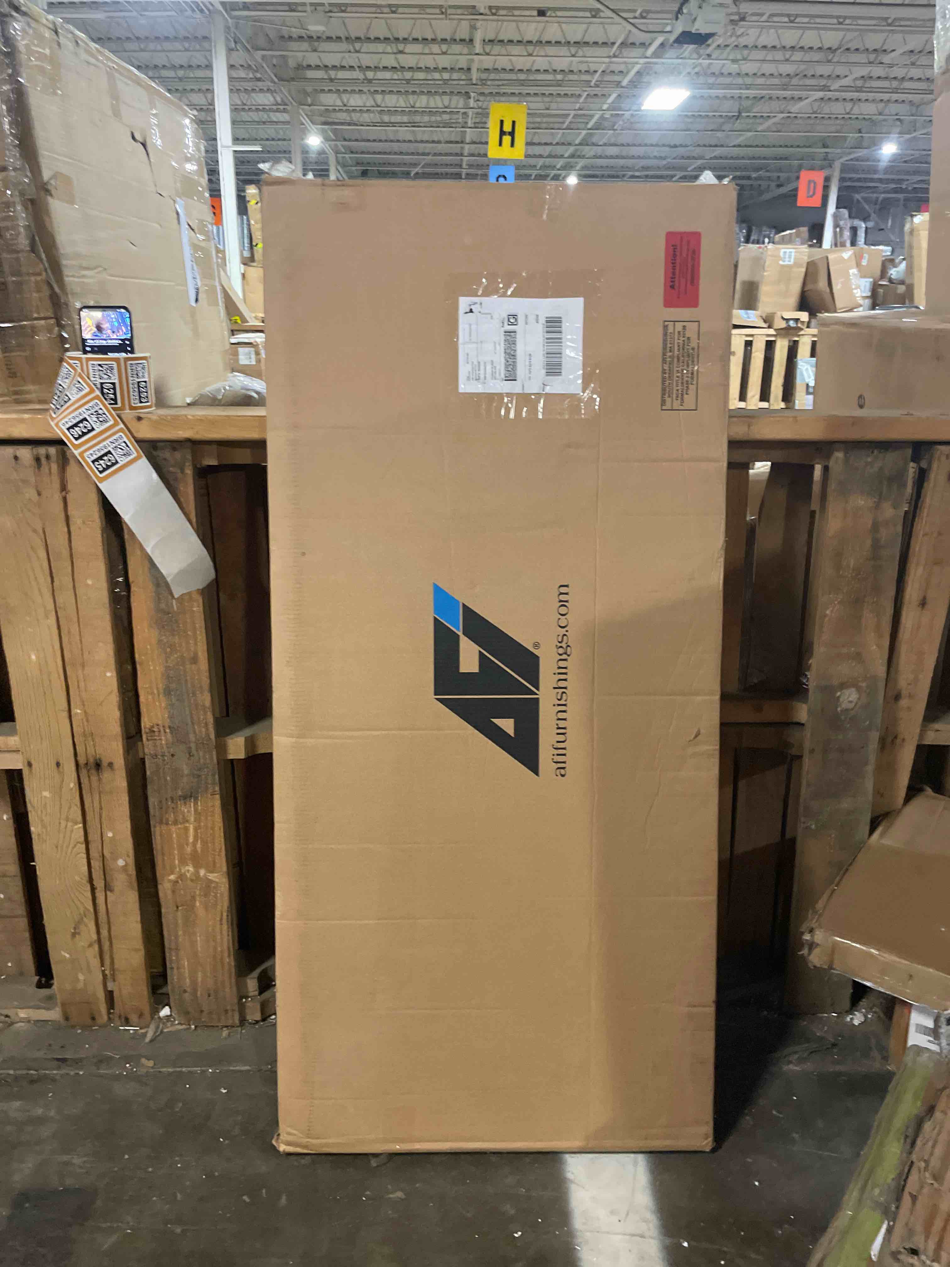 https://s3.amazonaws.com/lotting-images-prod/phillipi/BRN1956245_1758807164496.jpeg
