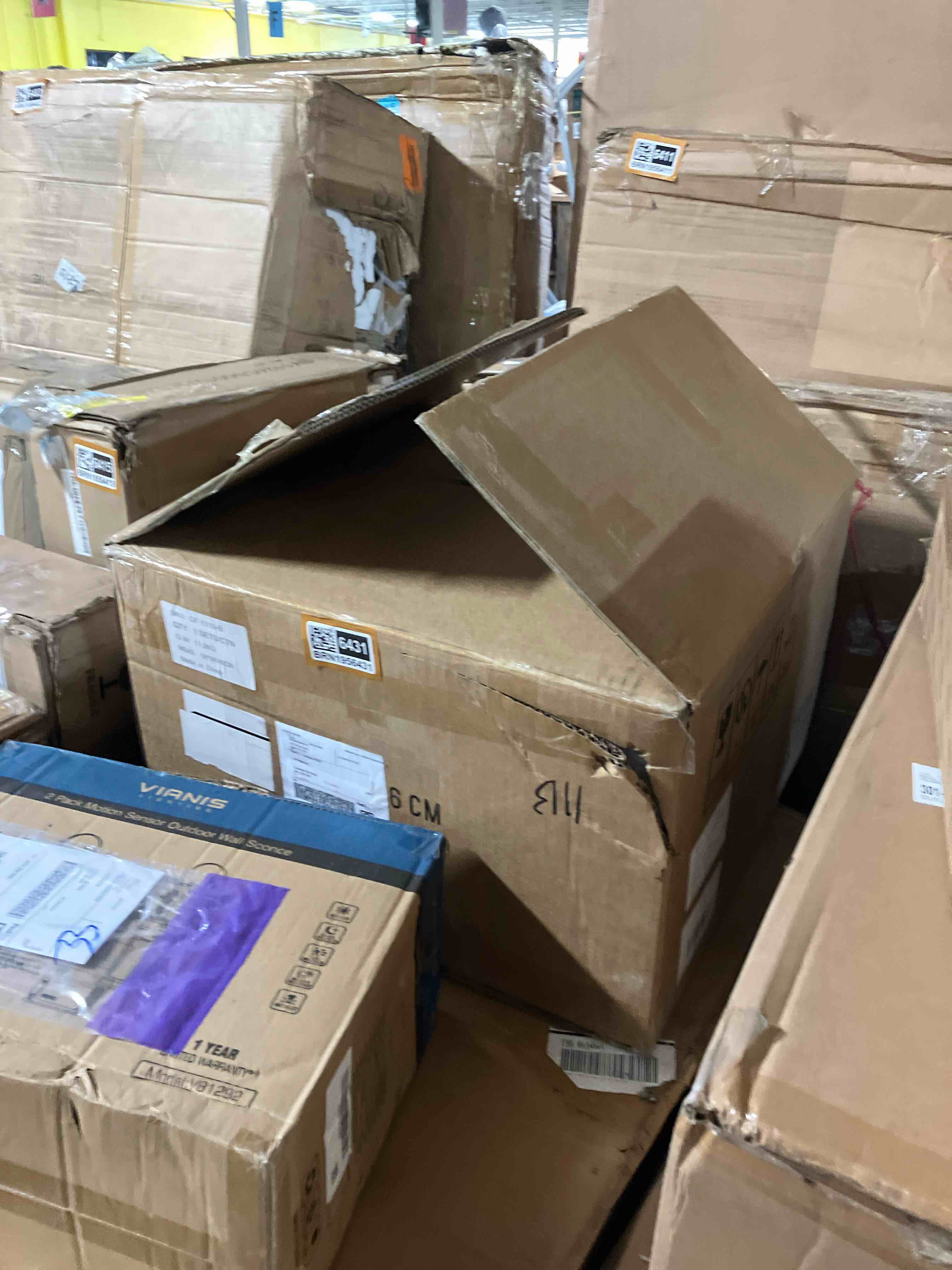 https://s3.amazonaws.com/lotting-images-prod/phillipi/BRN1956431_1759339333453.jpeg