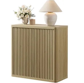 Cesiro Accent Cabinet With Adjustable