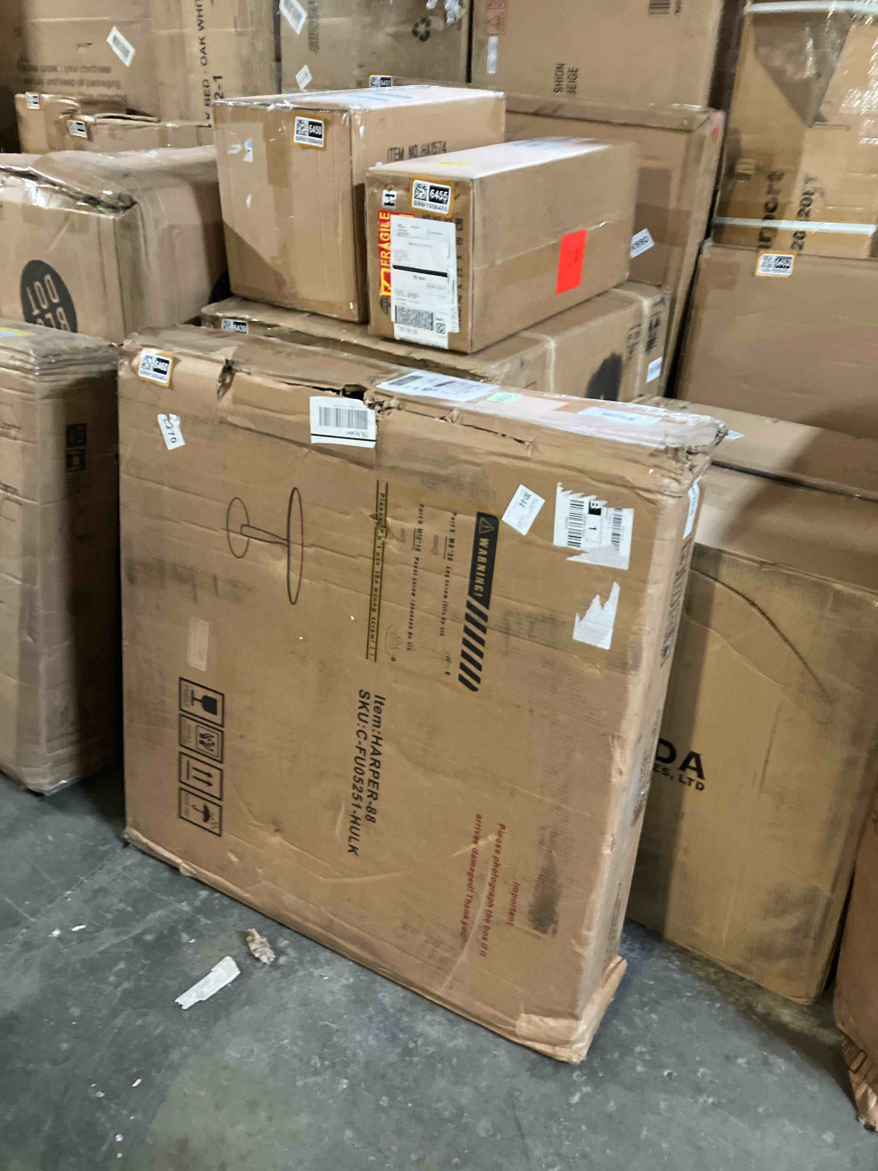 https://s3.amazonaws.com/lotting-images-prod/phillipi/BRN1956460_1759344092270.jpeg