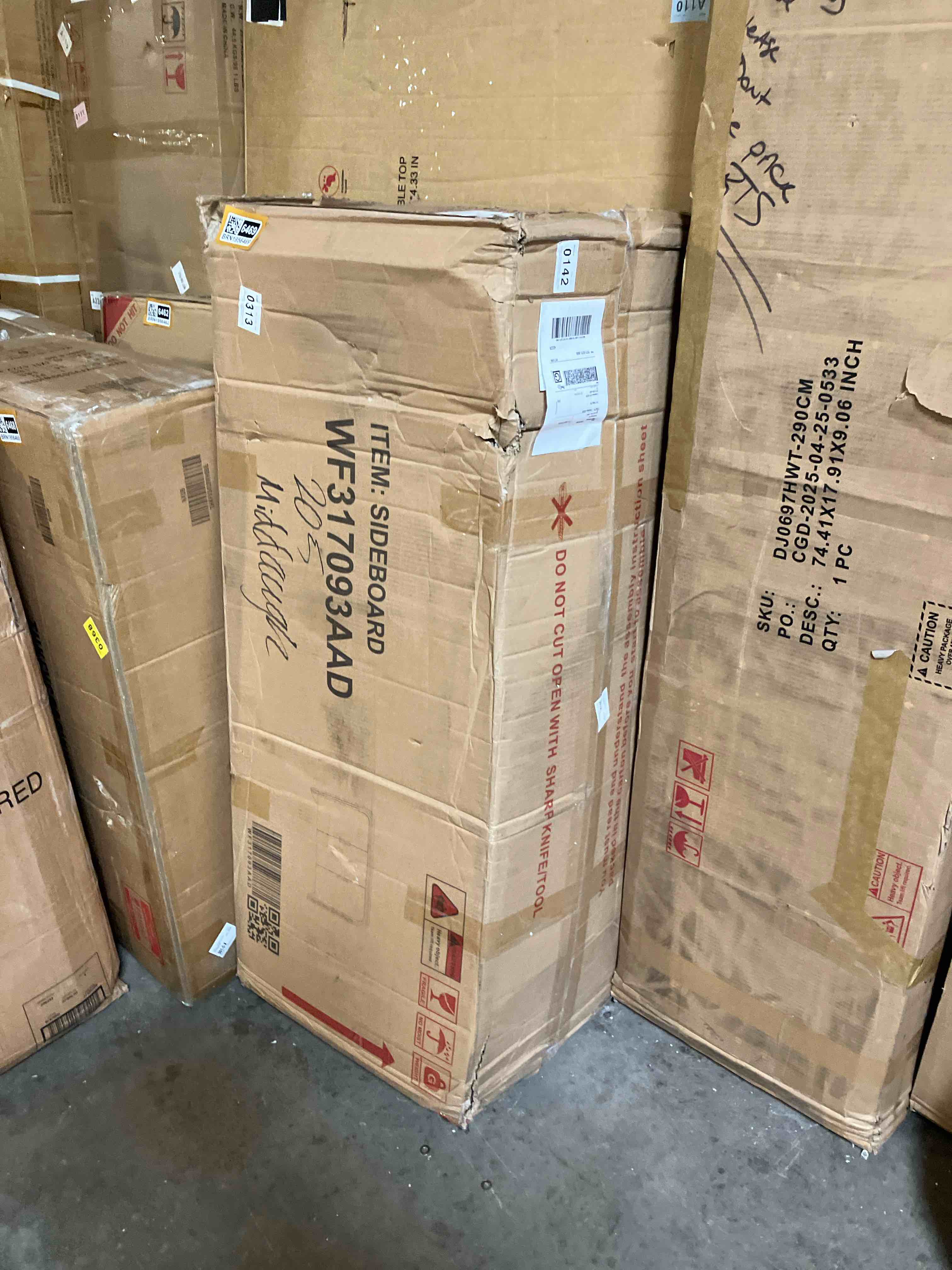 https://s3.amazonaws.com/lotting-images-prod/phillipi/BRN1956469_1759345149236.jpeg