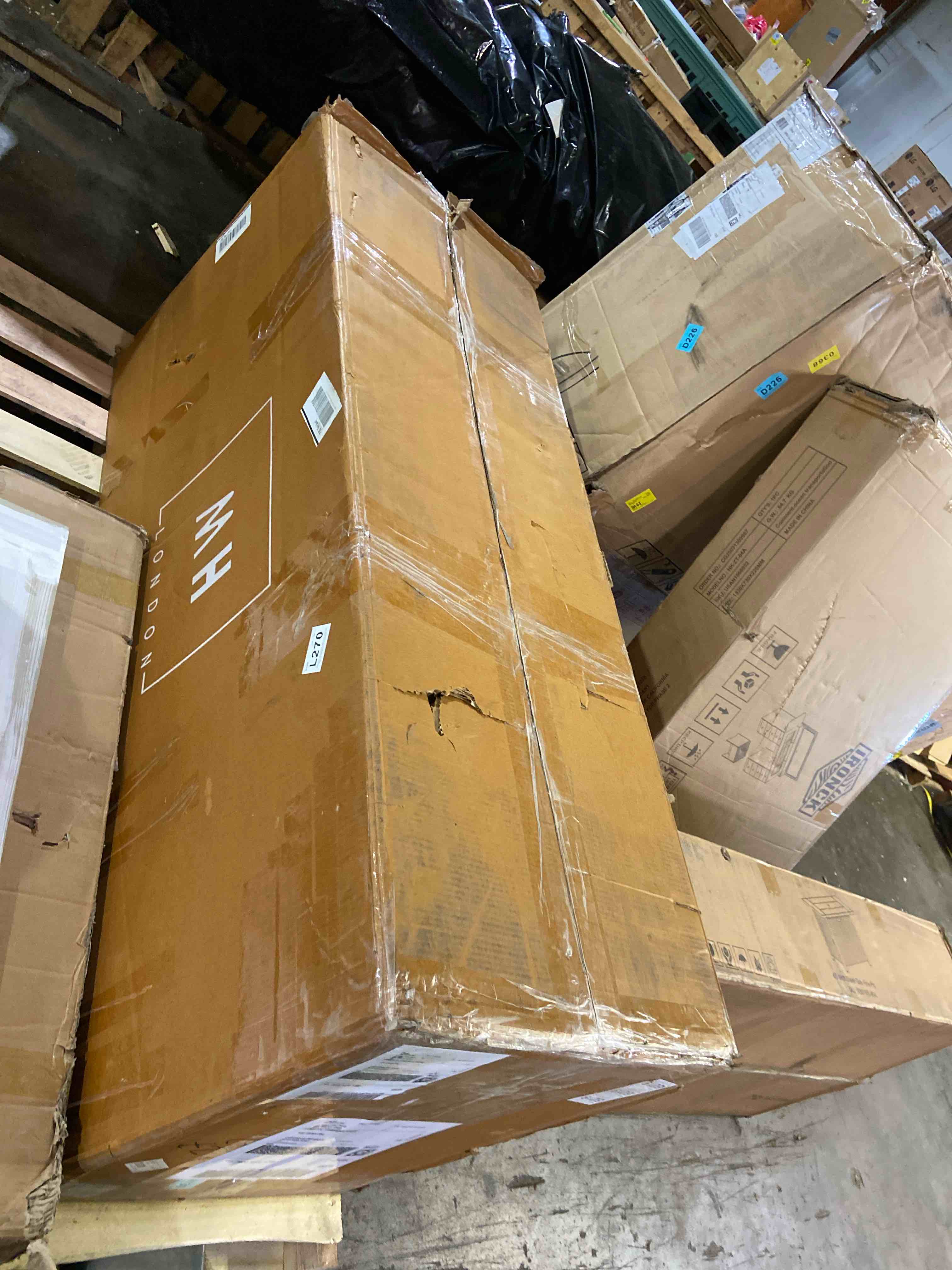 https://s3.amazonaws.com/lotting-images-prod/phillipi/BRN1956567_1760028034854.jpeg