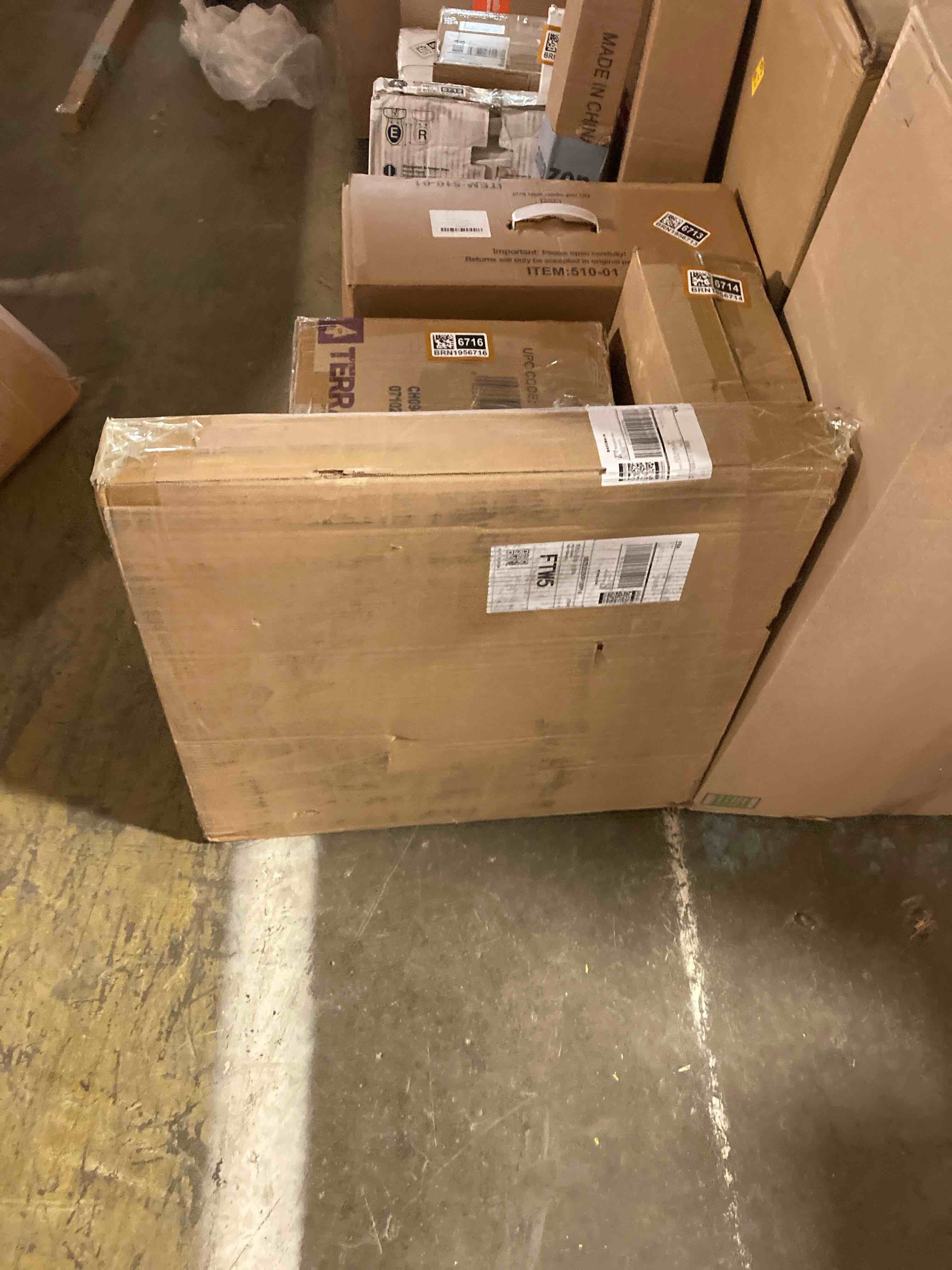 Condition photo showing Brand New for 24 Inch Large LED Flush Mount Ceiling Light, 50W,5480LM, 3000K/4000K/6000K CCT Selectable,White Round Flat Panel Low Profile Ceiling Light Fixtures for Hallway, Kitchen, Bedroom, Laundry Room White 24" 1PK