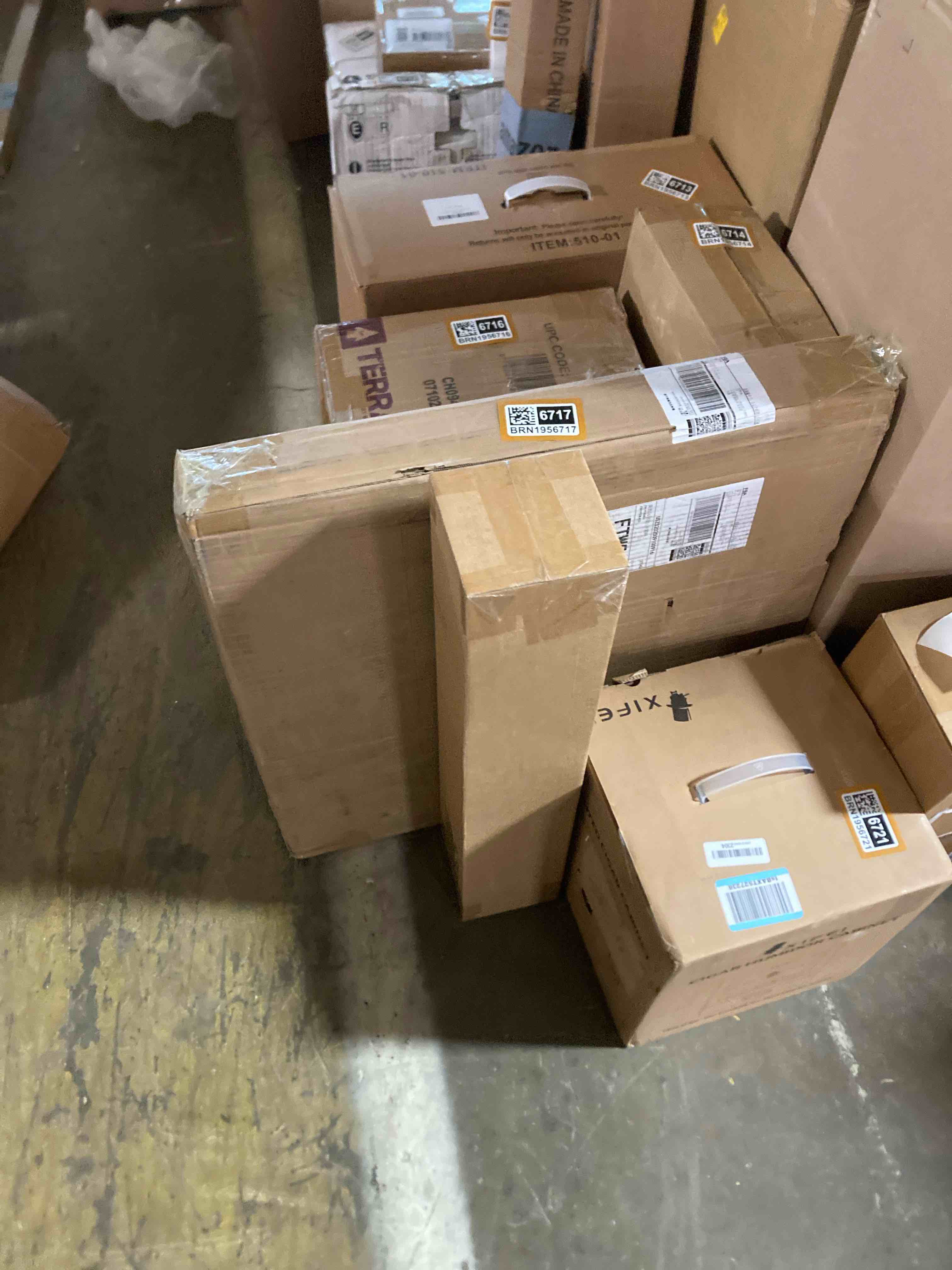 Condition photo showing New/Like New for Radiator Mount Support Left Side for Dodge for Ram 1500 2011-2018 & Classic 2019-2021 CH1225264 12926723