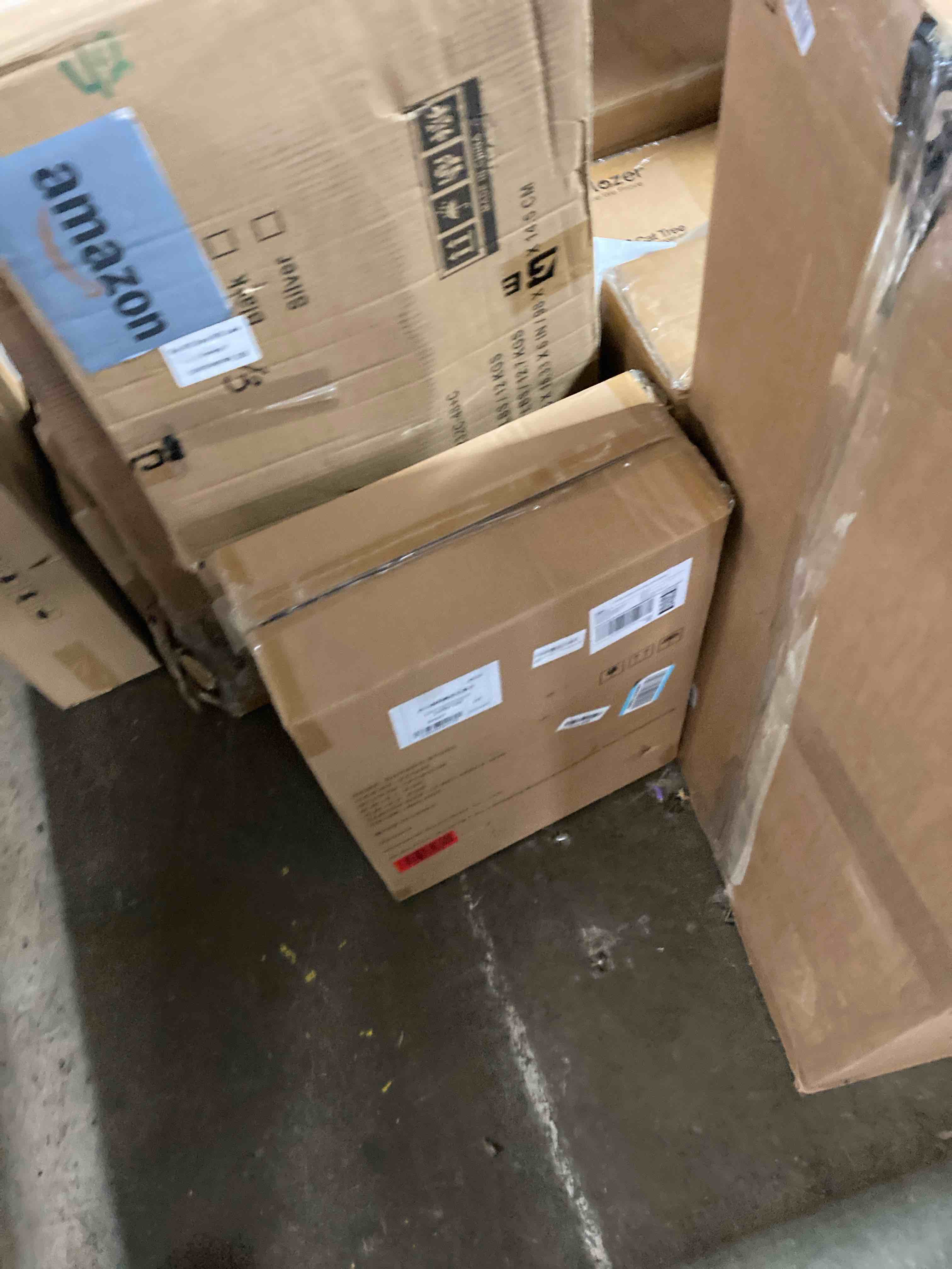 Condition photo showing New/Like New for Outdoor Shower Bench, 20" Solid Acacia Wood Shower Stool Waterproof Shower Seat with Storage Shelf for Bathroom - SB001