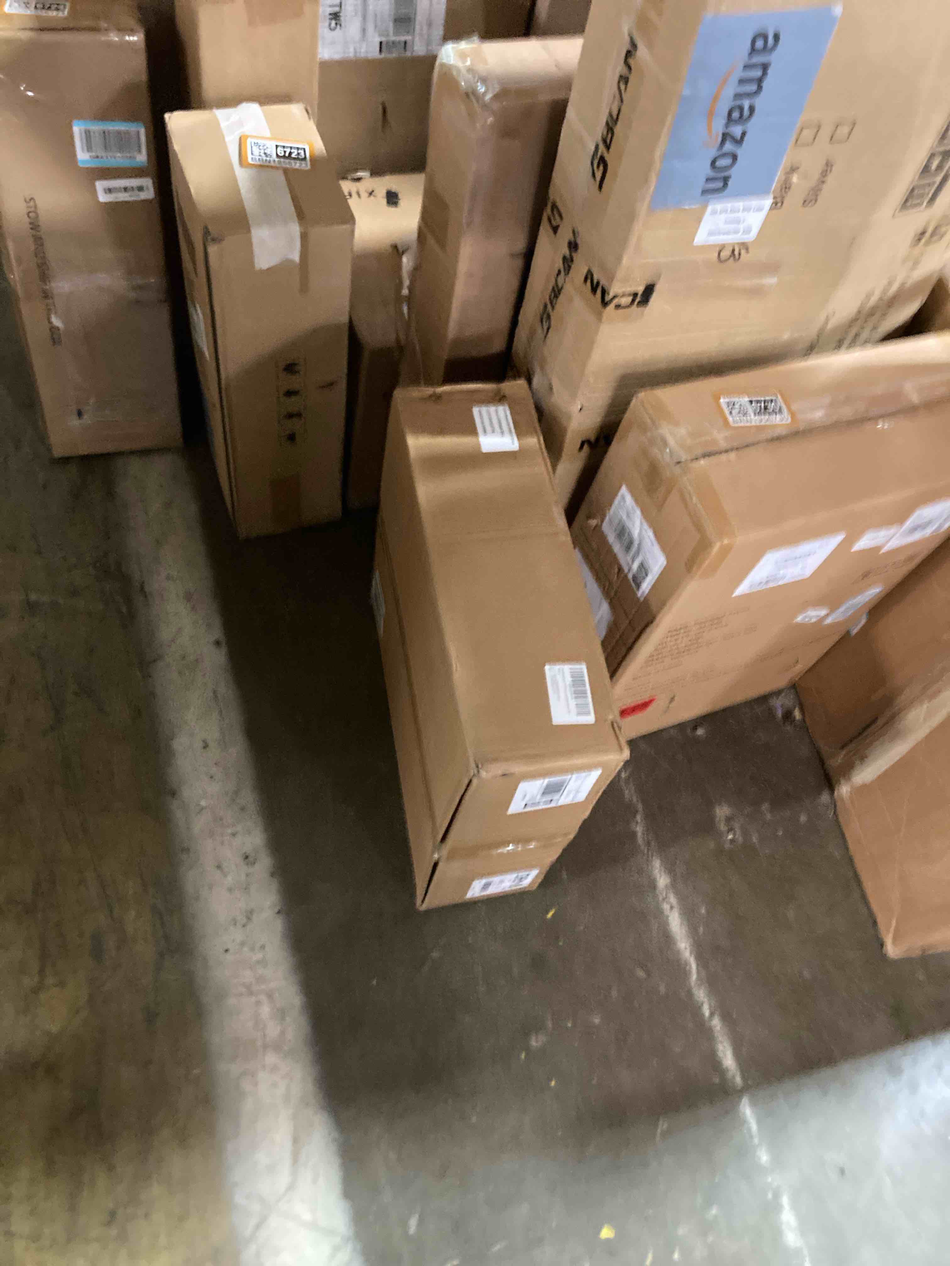 Condition photo showing New/Like New for Ruedamann 6.6 Ft Threshold Transition Strip, 1.2"~1.4" Rise Rubber Threshold Ramp, Overlap Edge Reducer, Doorway Edge Trim and Mats for Laminate Doorway, Carpet, Floor, Tile…