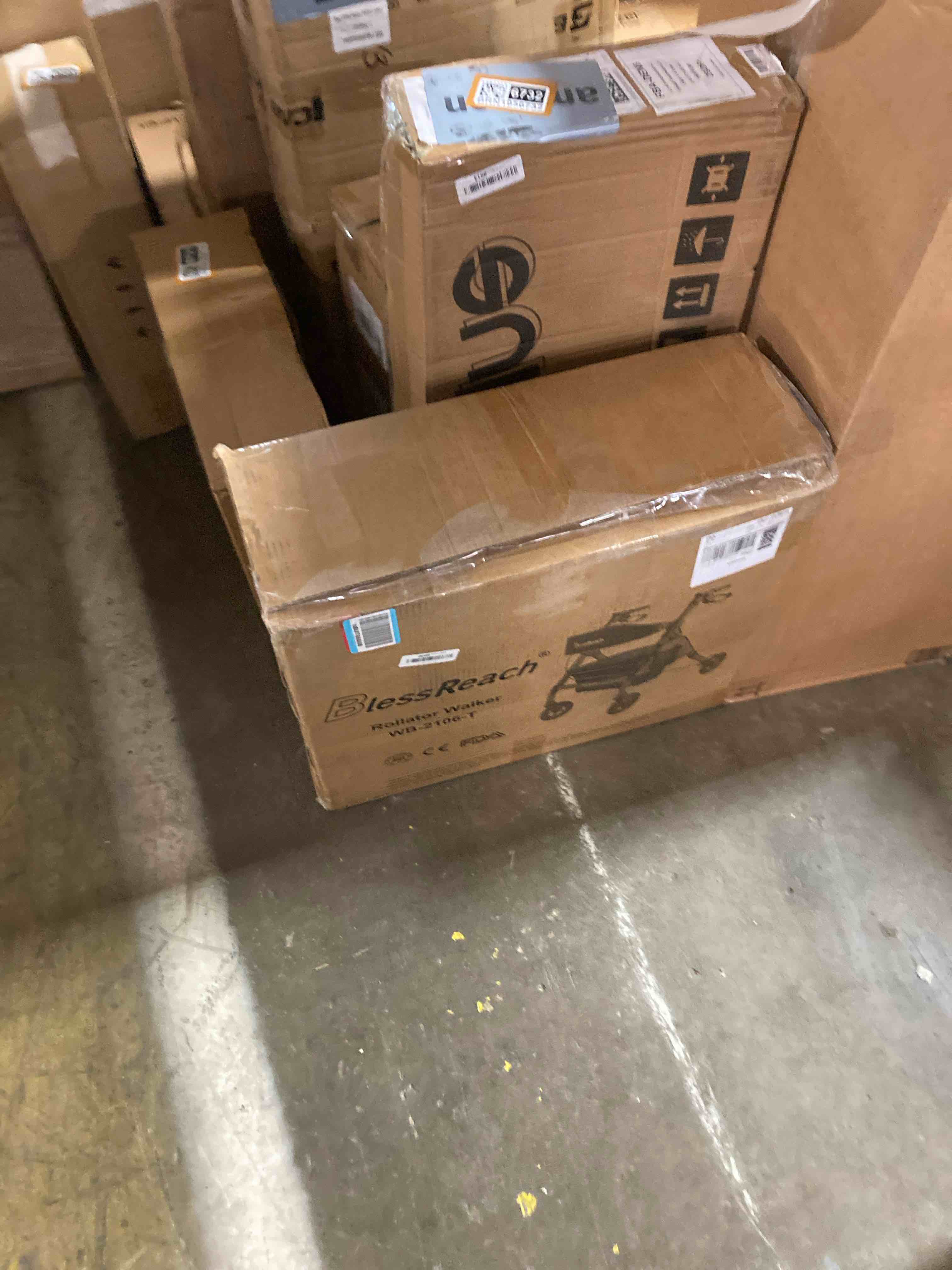 Condition photo showing New/Like New for Foldable Rollator Walkers with Seat for Seniors, 450 lb Capacity, 8'' Wheels, 18" Big Seat, 6-Position Height, Heavy-Duty Aluminum Rolling Walker (Gray)