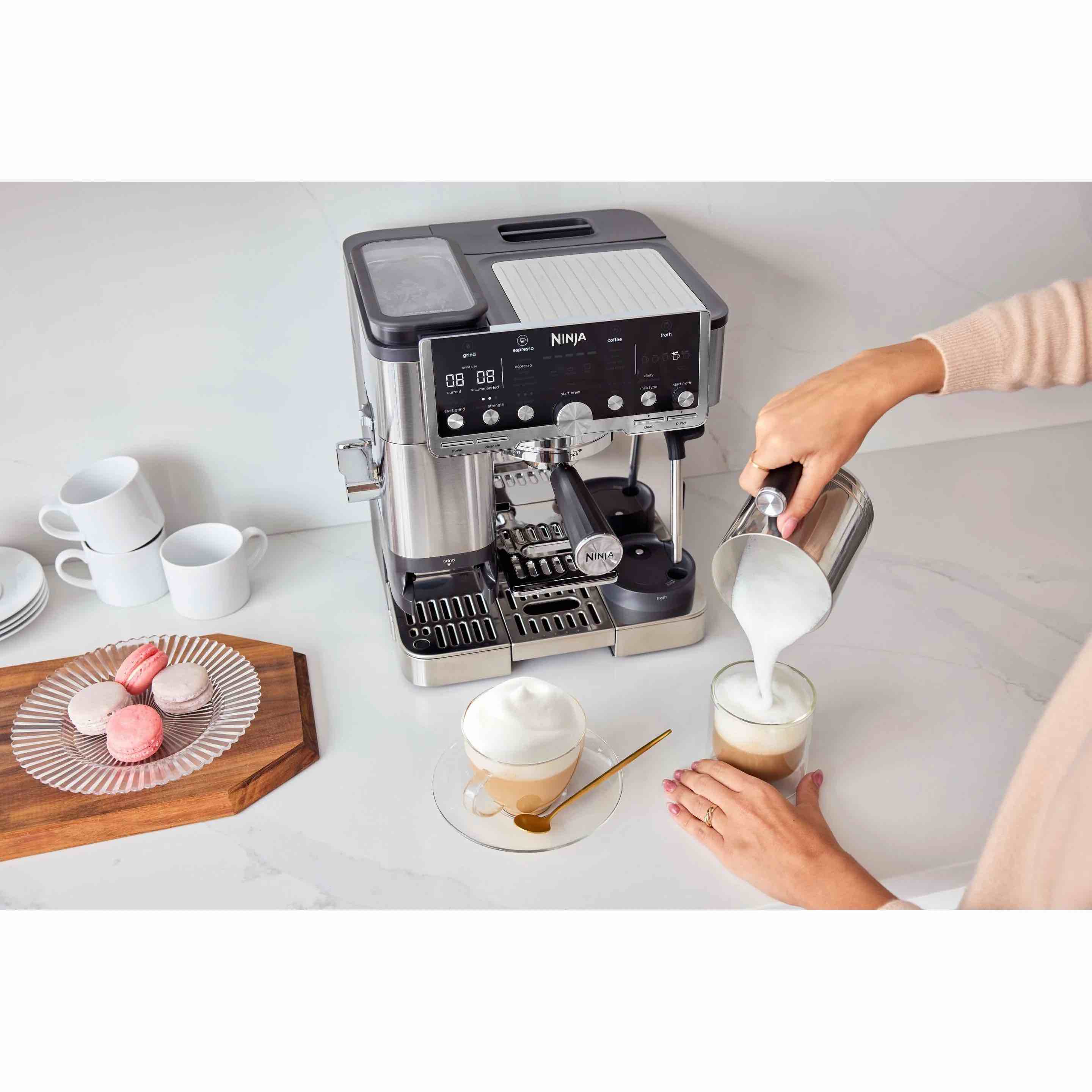 Ninja Luxe™ Café Pro Series 4-1 Versatility 5 Preset Function Espresso Machine with Barista Assist in Stainless Steel. Gently used, all pieces included.