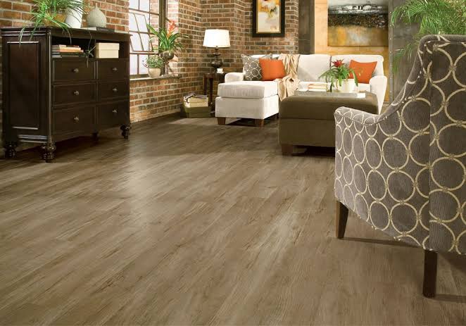 Webster Oak Glossy Vinyl Flooring 12’ x 10’