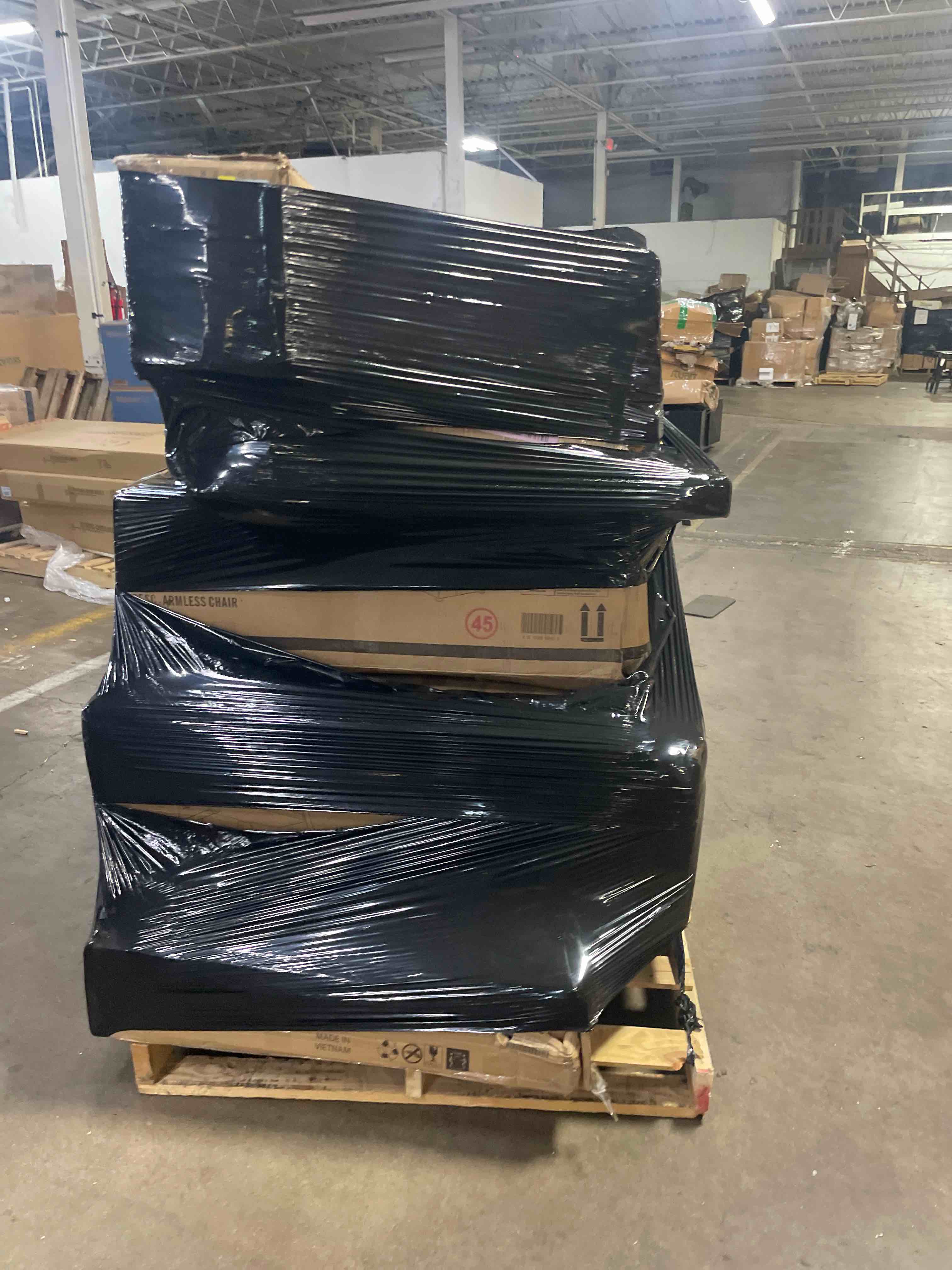 https://s3.amazonaws.com/lotting-images-prod/phillipi/BRN1957227_1750702635583.jpeg