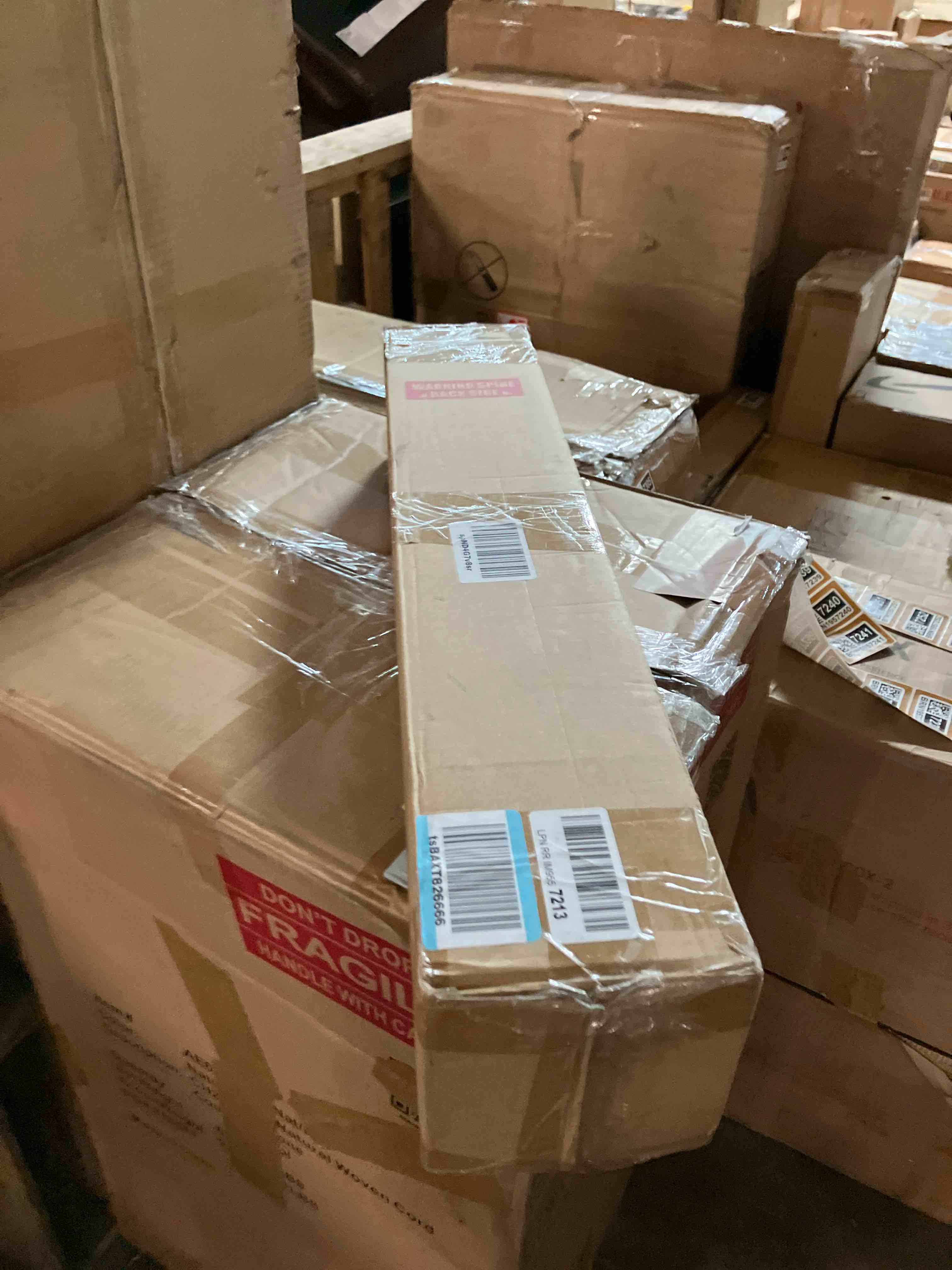 https://s3.amazonaws.com/lotting-images-prod/phillipi/BRN1957267_1746629822838.jpeg