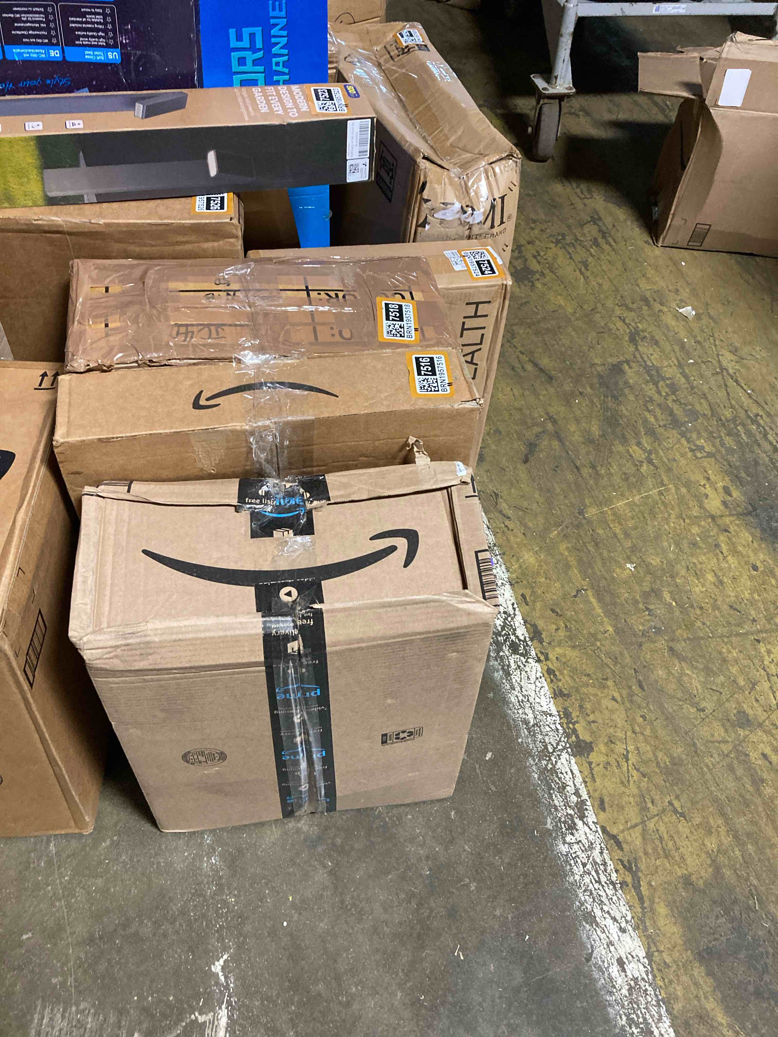 https://s3.amazonaws.com/lotting-images-prod/phillipi/BRN1957514_1746739032731.jpeg