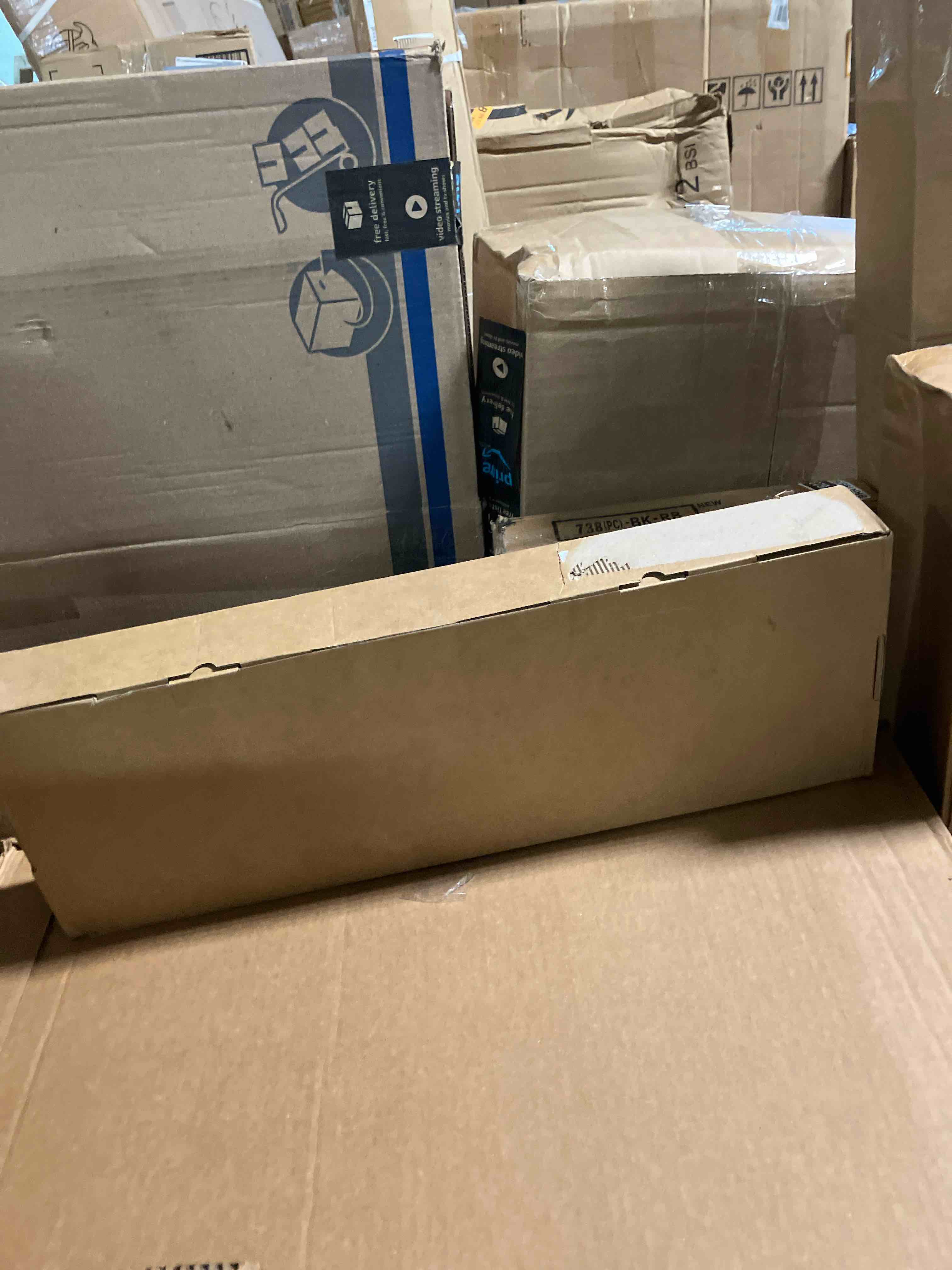 https://s3.amazonaws.com/lotting-images-prod/phillipi/BRN1957610_1746813021784.jpeg